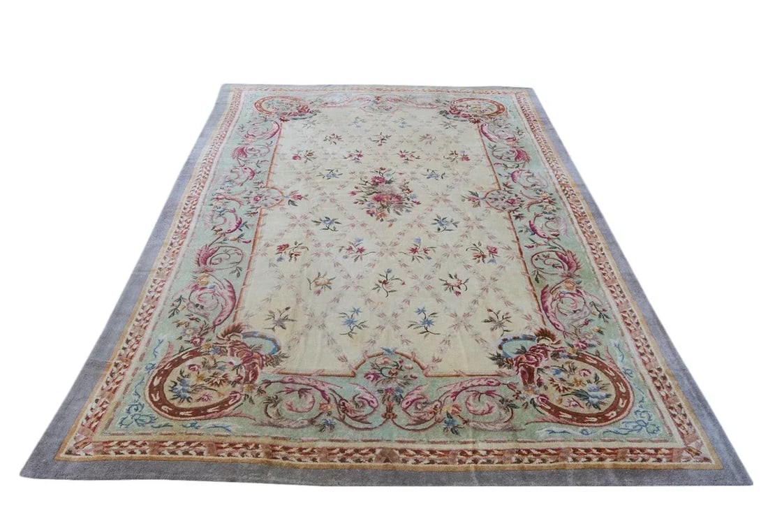 Vintage Hooked French Savonnerie Design Wool Rug - 10'x 16' - 6