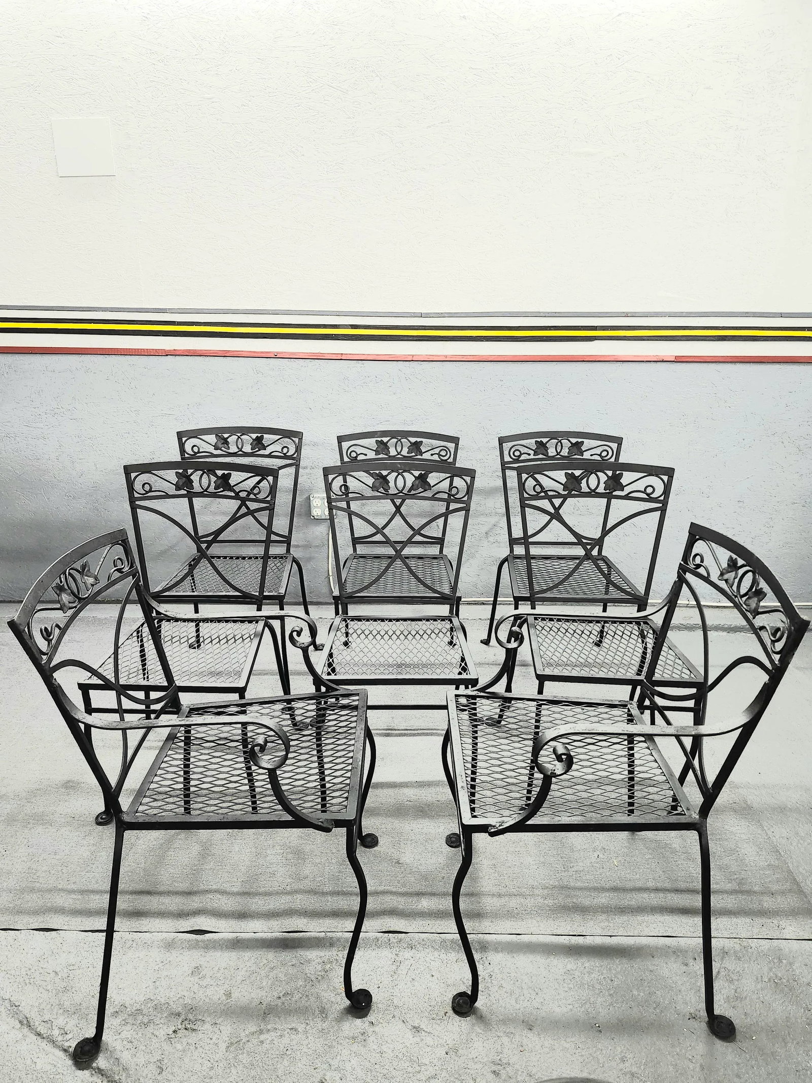 Early 20th Century Salterini Mt. Vernon Wrought Iron Patio Chairs - Set of 8 - 7