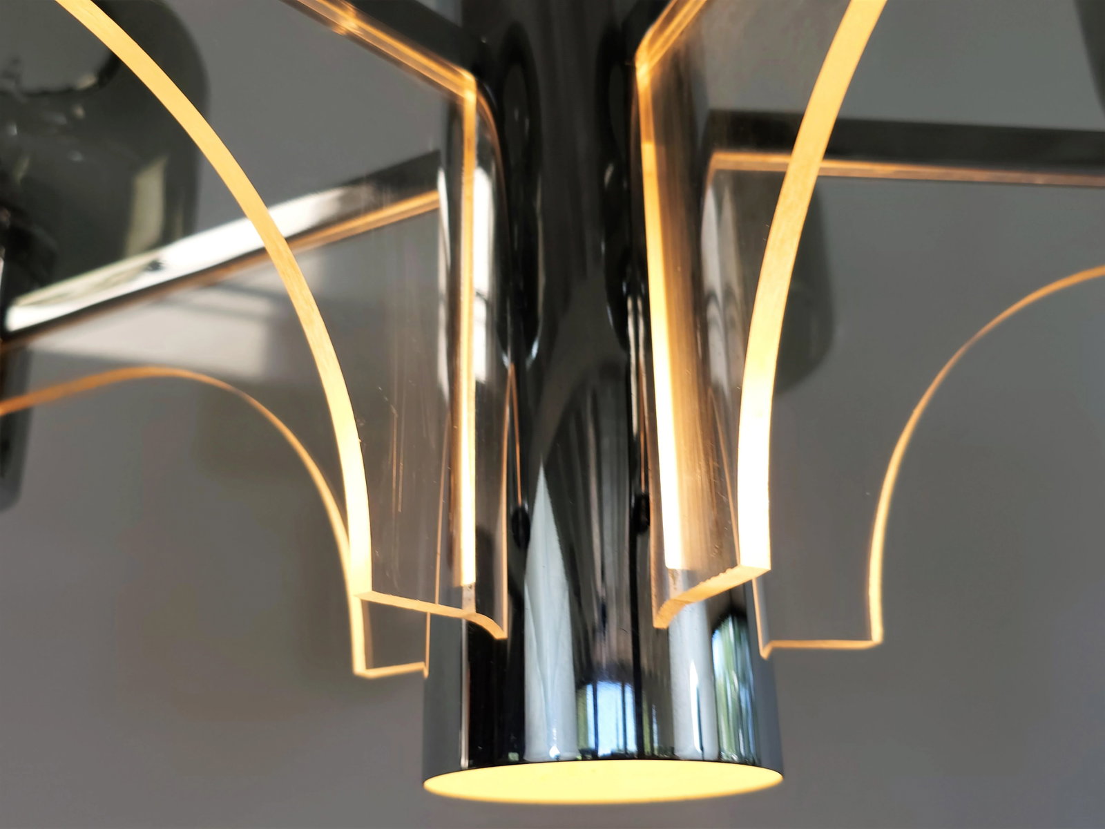 Vintage Mid-Centuy Chrome and Lucite Chandelier - 10