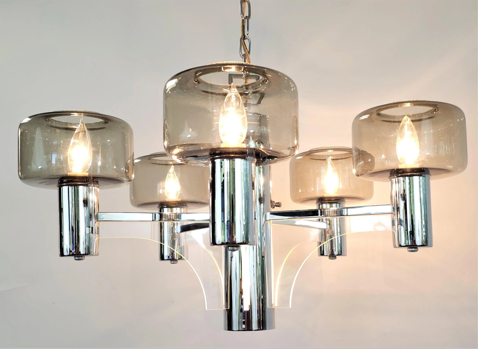 Vintage Mid-Centuy Chrome and Lucite Chandelier - 3
