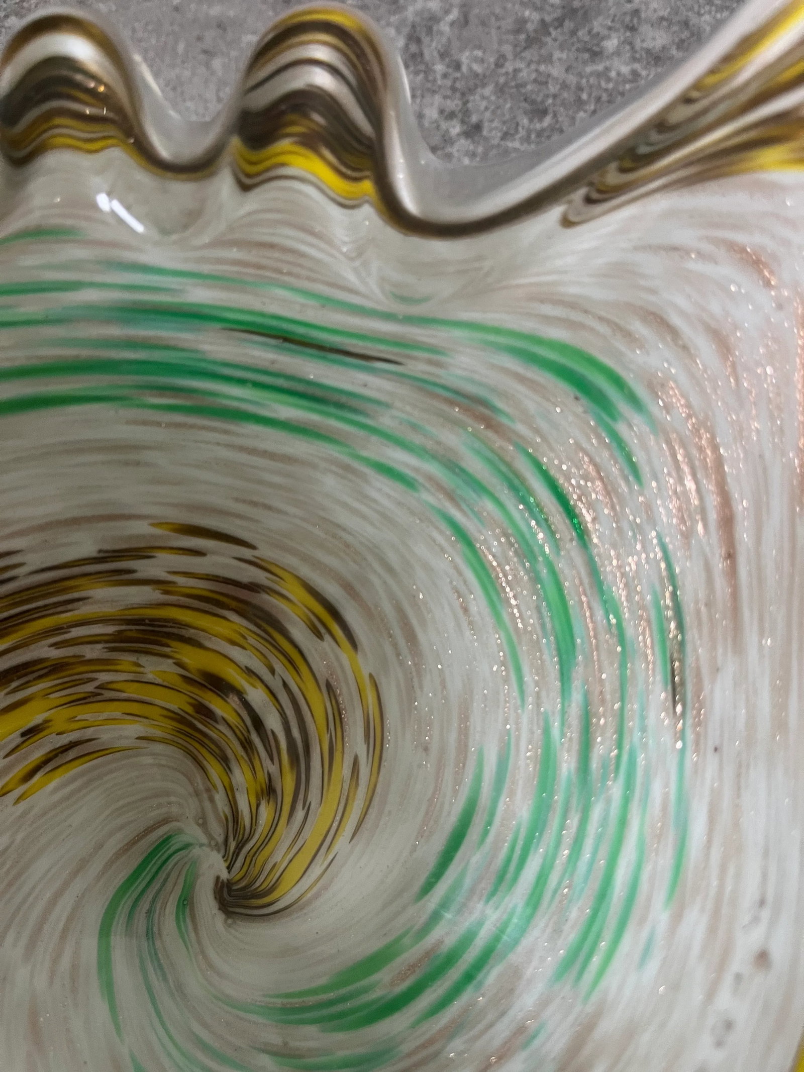 1960s Fratelli Toso Mottled Aventurine Gold Swirl Murano Art Glass Catchall or Bowl - 4