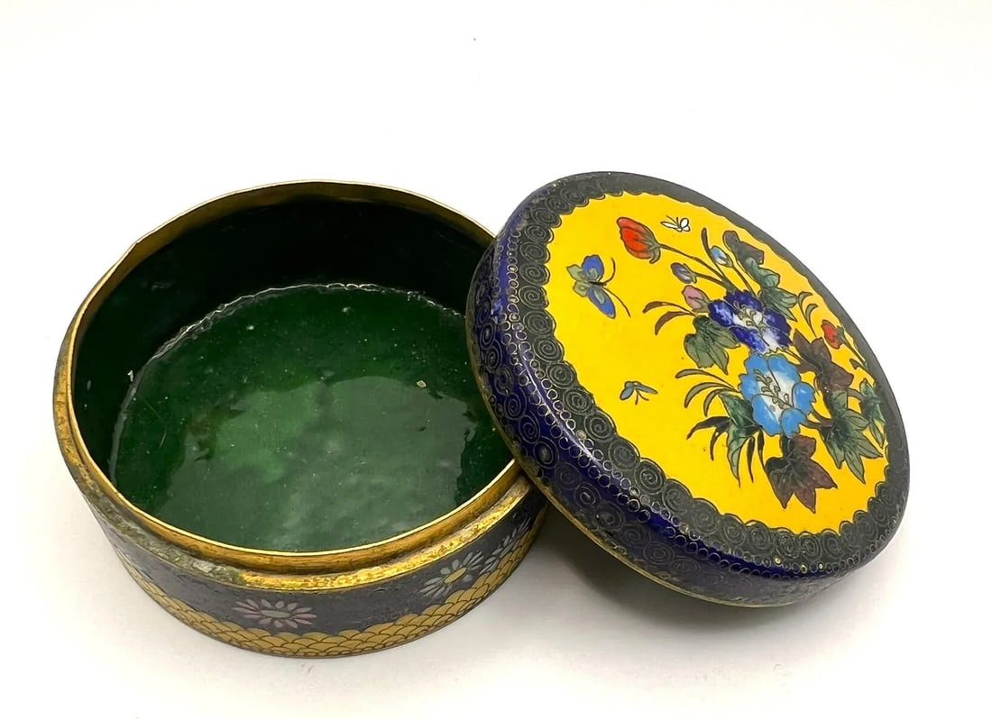 Antique Japanese Cloisonne Box With Morning Glory Flowers - 6