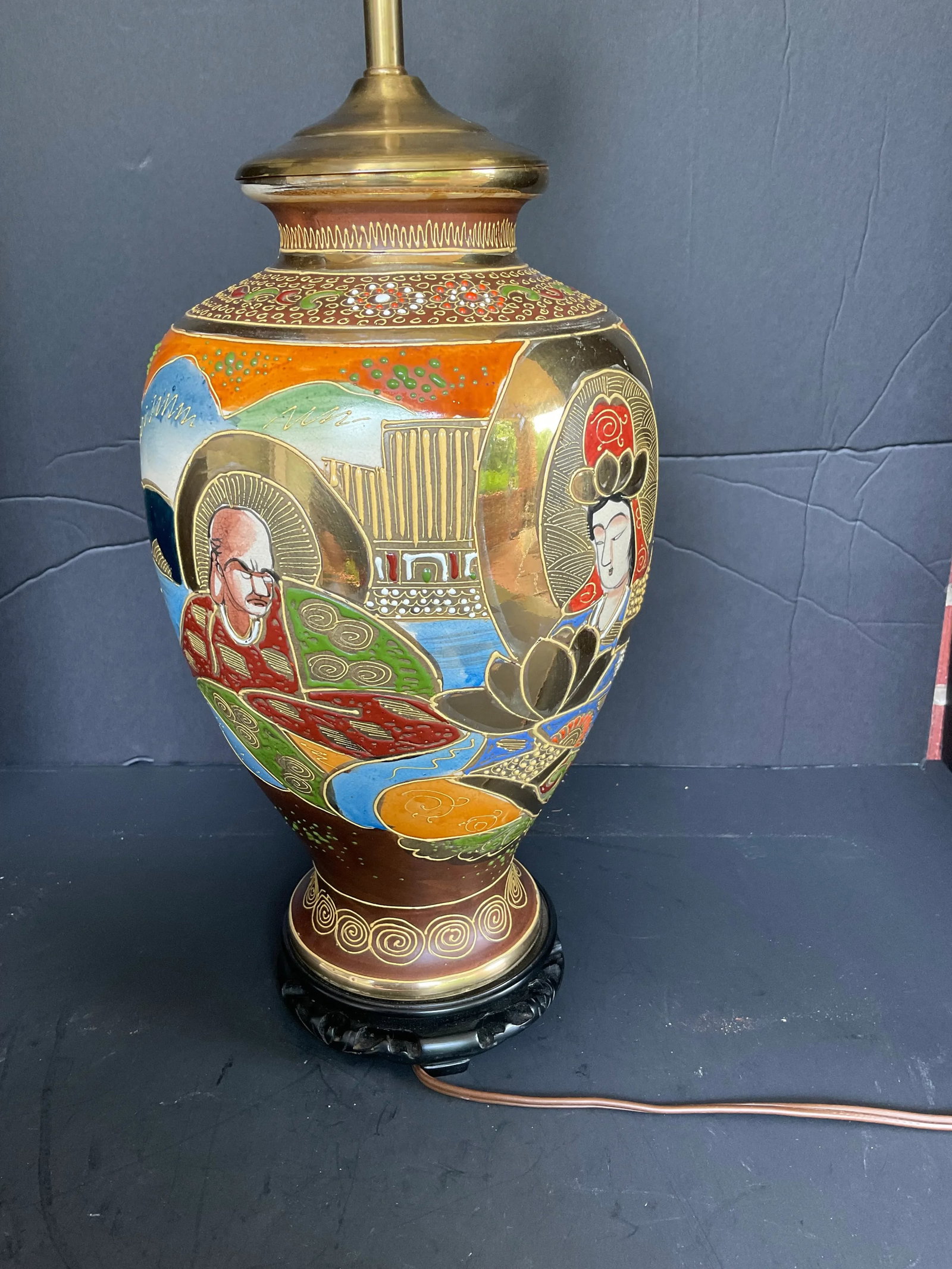 Vintage Satsuma Vase Converted Into a Lamp - 5