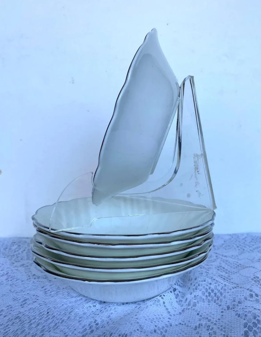 1980s Aynsley John England "Spring Crocus" Coupe Cereal Bowl -Set of 6, Glossy White, Crocus Design - 4