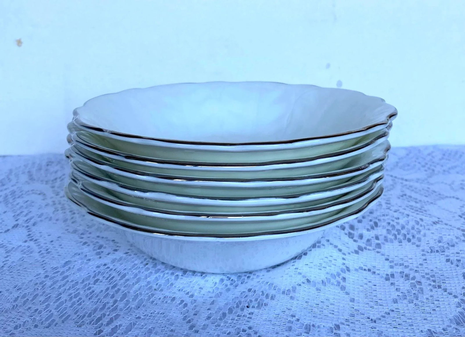 1980s Aynsley John England "Spring Crocus" Coupe Cereal Bowl -Set of 6, Glossy White, Crocus Design - 5