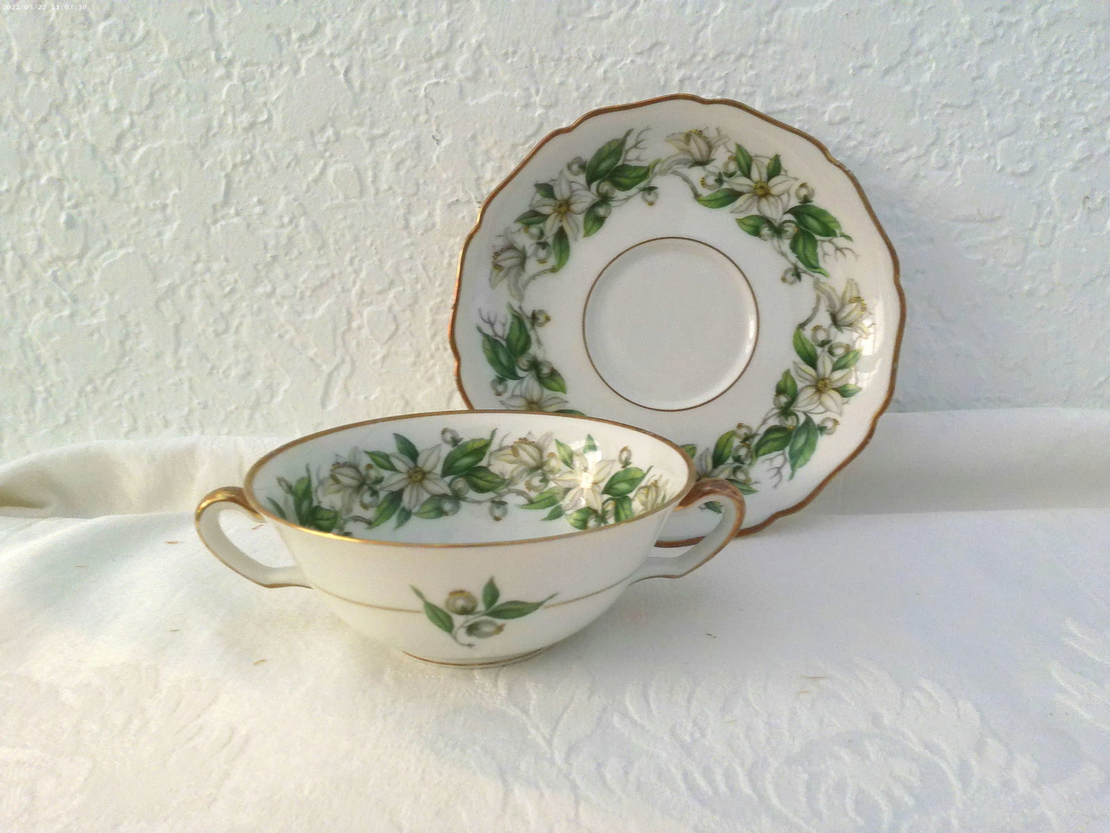 Mid-Century Hutschenreuther German Consume Bowls, Set of 8 - 3