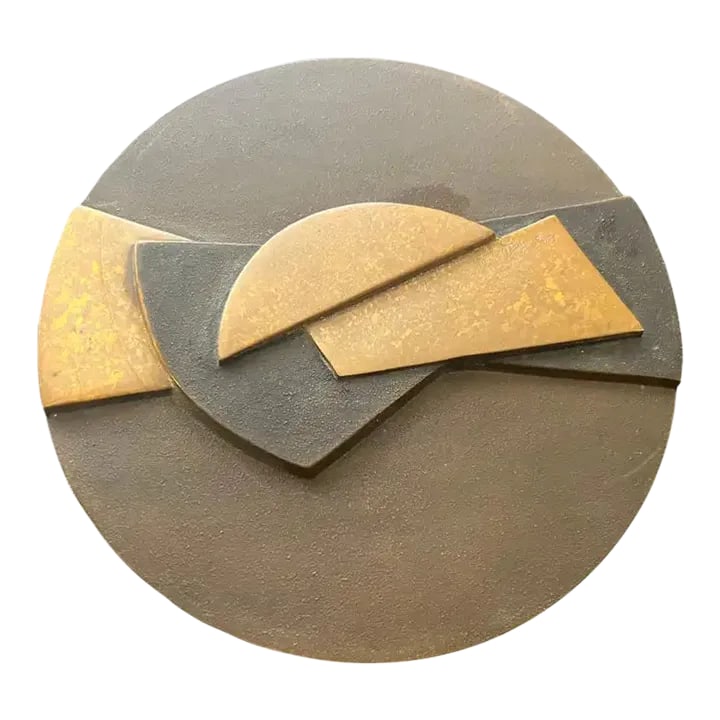Esa Fedrigolli Sculptural Bronze 1980s Italian Box: A sculptural decorative lidded bronze Italian box designed by Esa Fedrigolli for Esart. Signed Condition: Alterations: Original Condition Unaltered Imperfections: Some Imperfections Condition Notes: