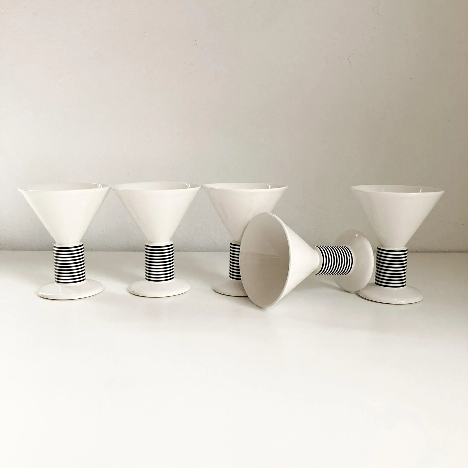 1980s Vienna Collection by Heide Warlamais Set of 5 Porcelain Barware Vessels - 2