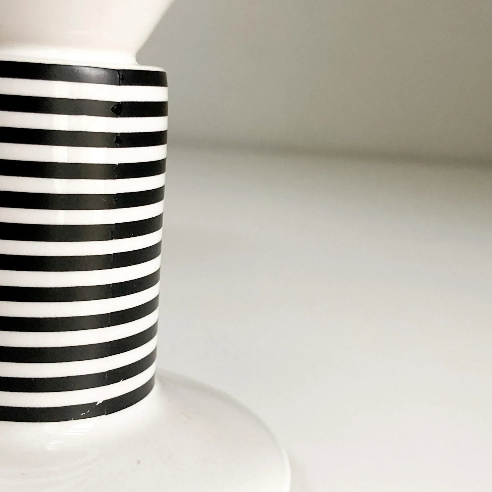 1980s Vienna Collection by Heide Warlamais Set of 5 Porcelain Barware Vessels - 6