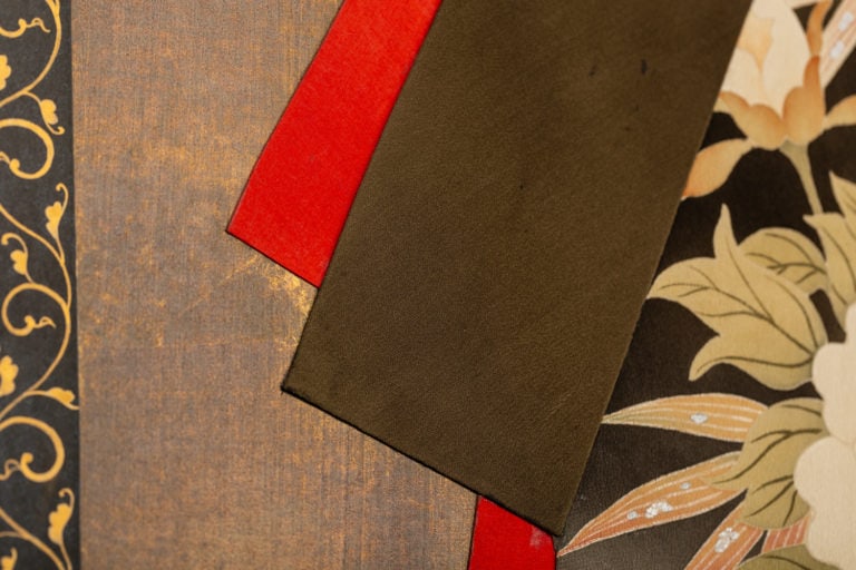 1920s Vintage Japanese Two Panel Kimono Screen - 4