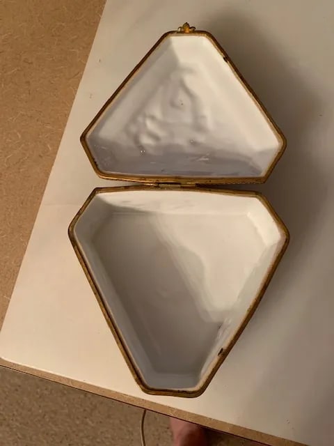 Mid 19th Century Antique French Haviland Porcelain Jewelry Box - 5