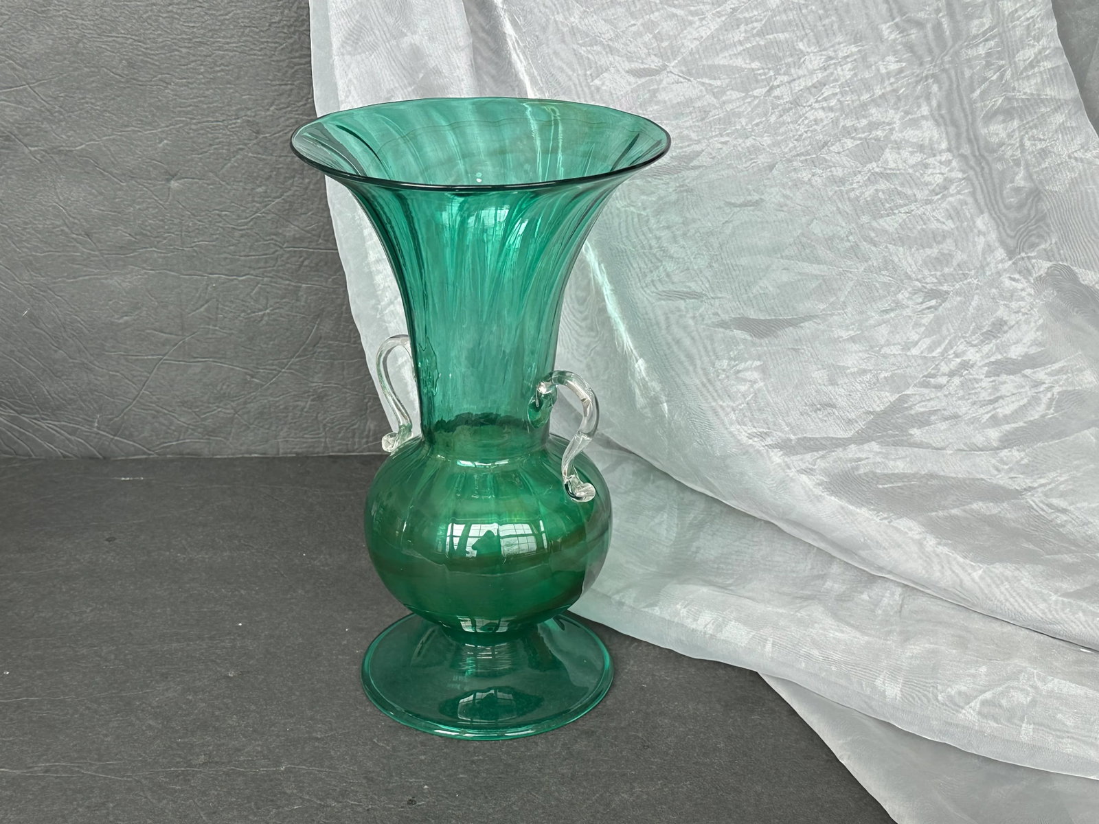 Hand Blown Italian Art Glass Vase - 3