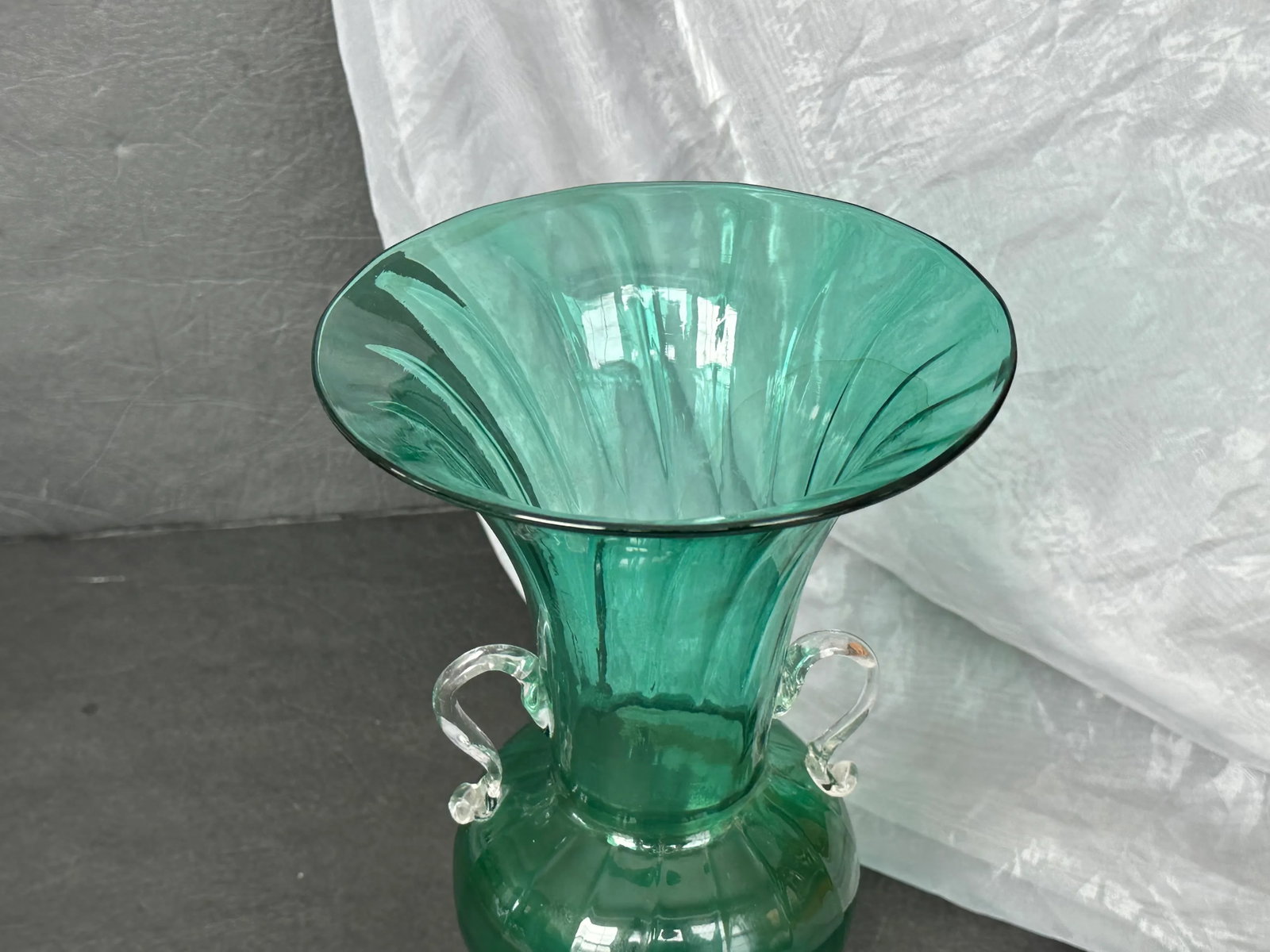 Hand Blown Italian Art Glass Vase - 4