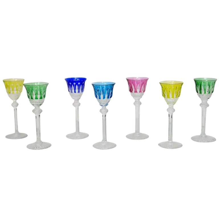 1950s "Tommy Crystal Liquor Glass" by Saint-Louis Cristallerie - Set of 7: Designed in 1928, the Tommy service made an impression in 1938 during an exceptional lunch held in Versailles. Tommy reflects all the dexterity of the glass masters of Saint-Louis. This is a
