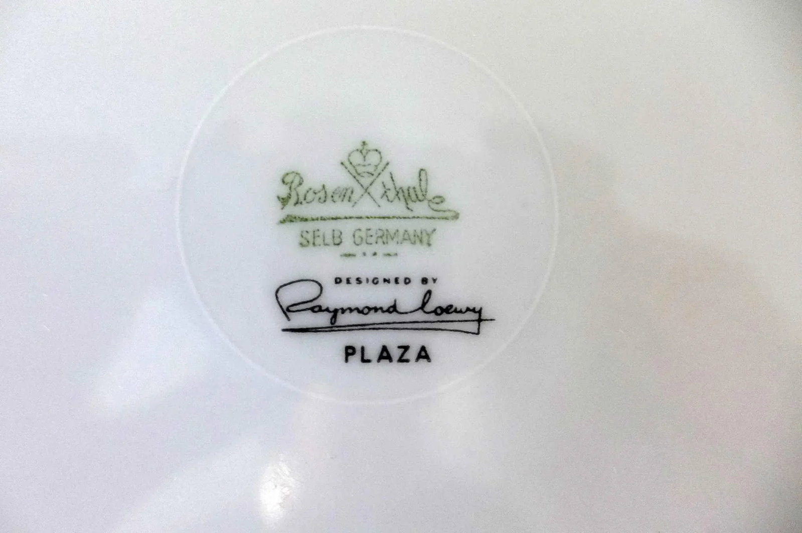 1960s Rosenthal Plaza 40 Piece China Set 8 Place Settings Raymond Loewy German - 4