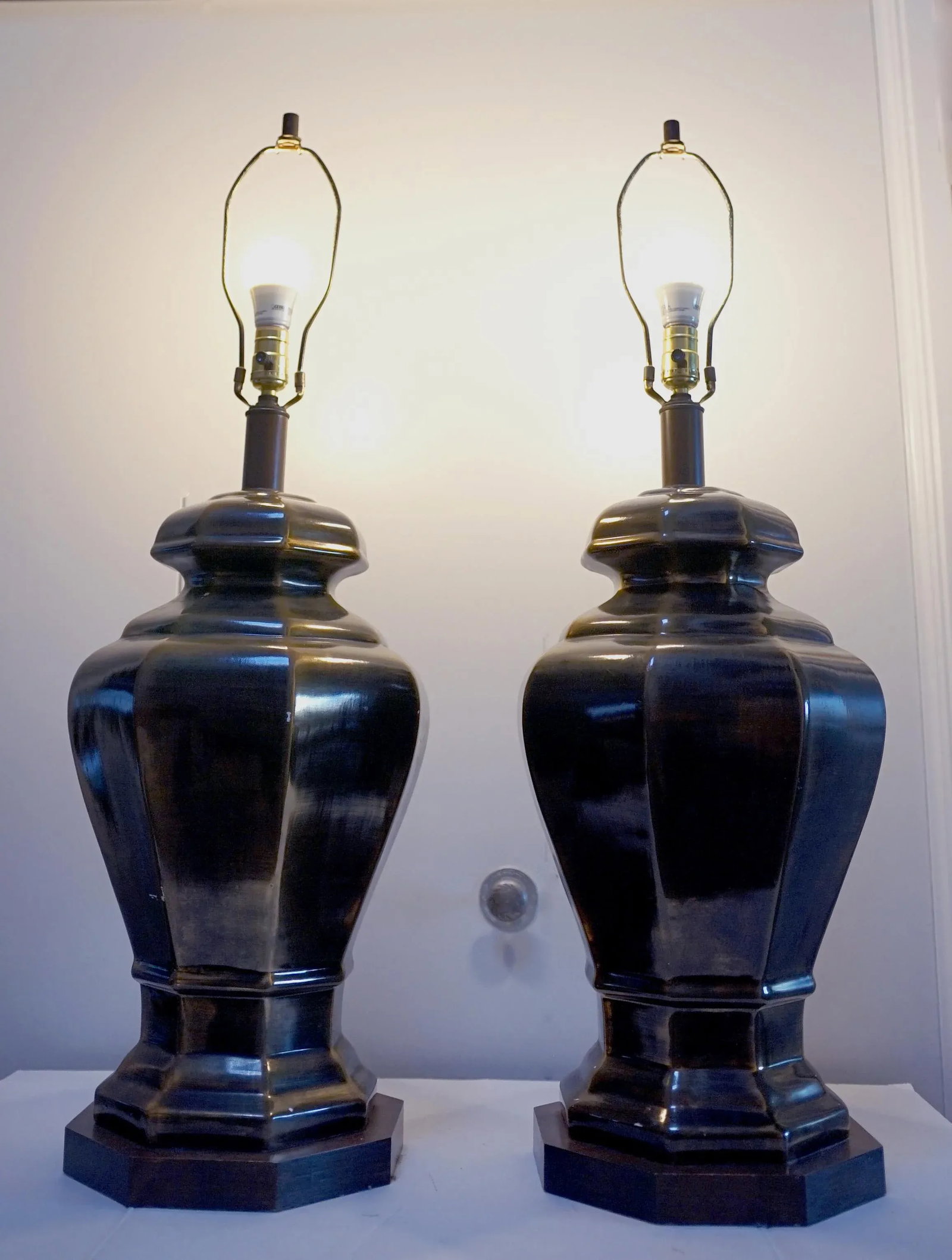Vintage Brass Look, Hexagonal Ceramic Table Lamps, a Pair - 3