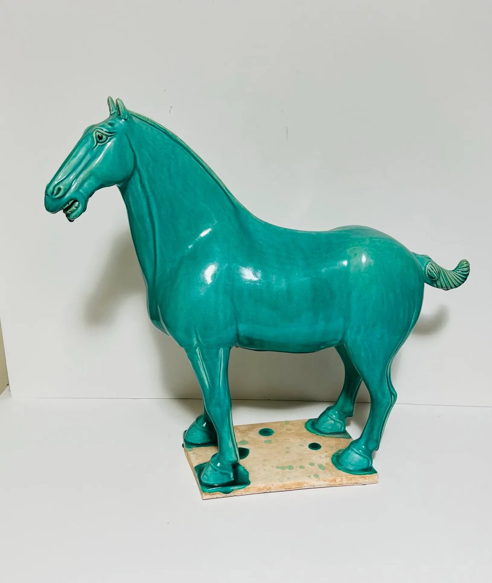 Vintage Ceramic Horse Standing Four Square on Plaque - 4