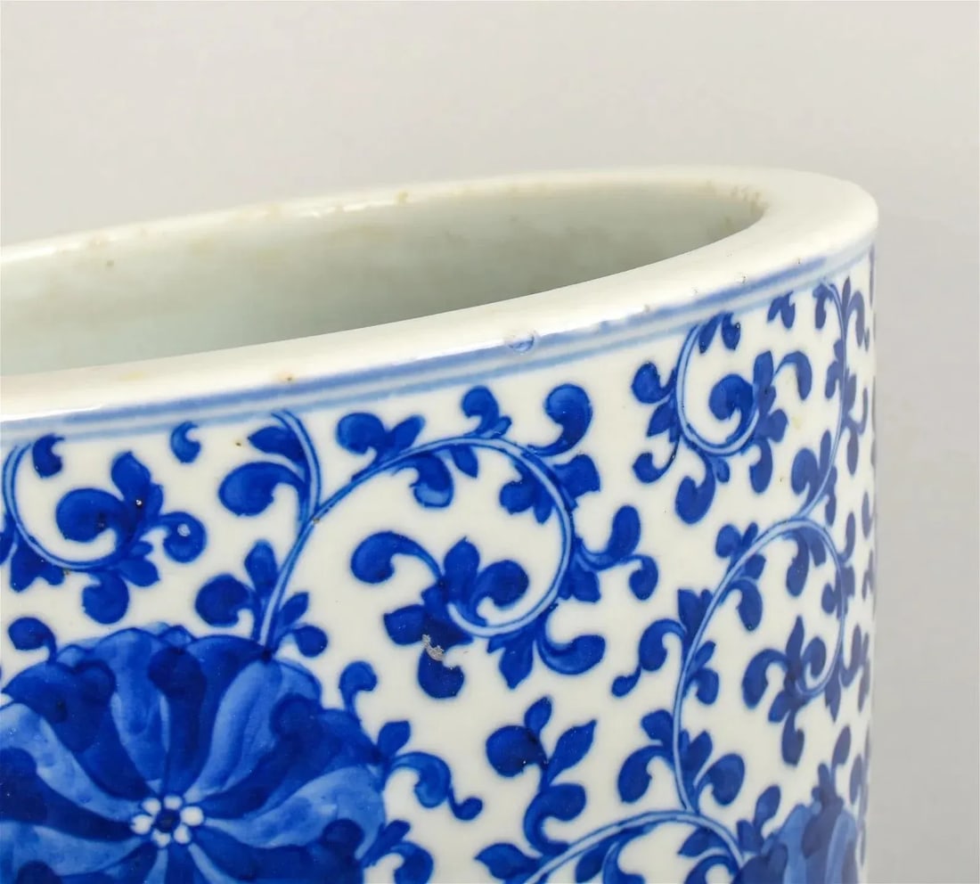 Antique Chinese Blue and White Jardiniere - 3
