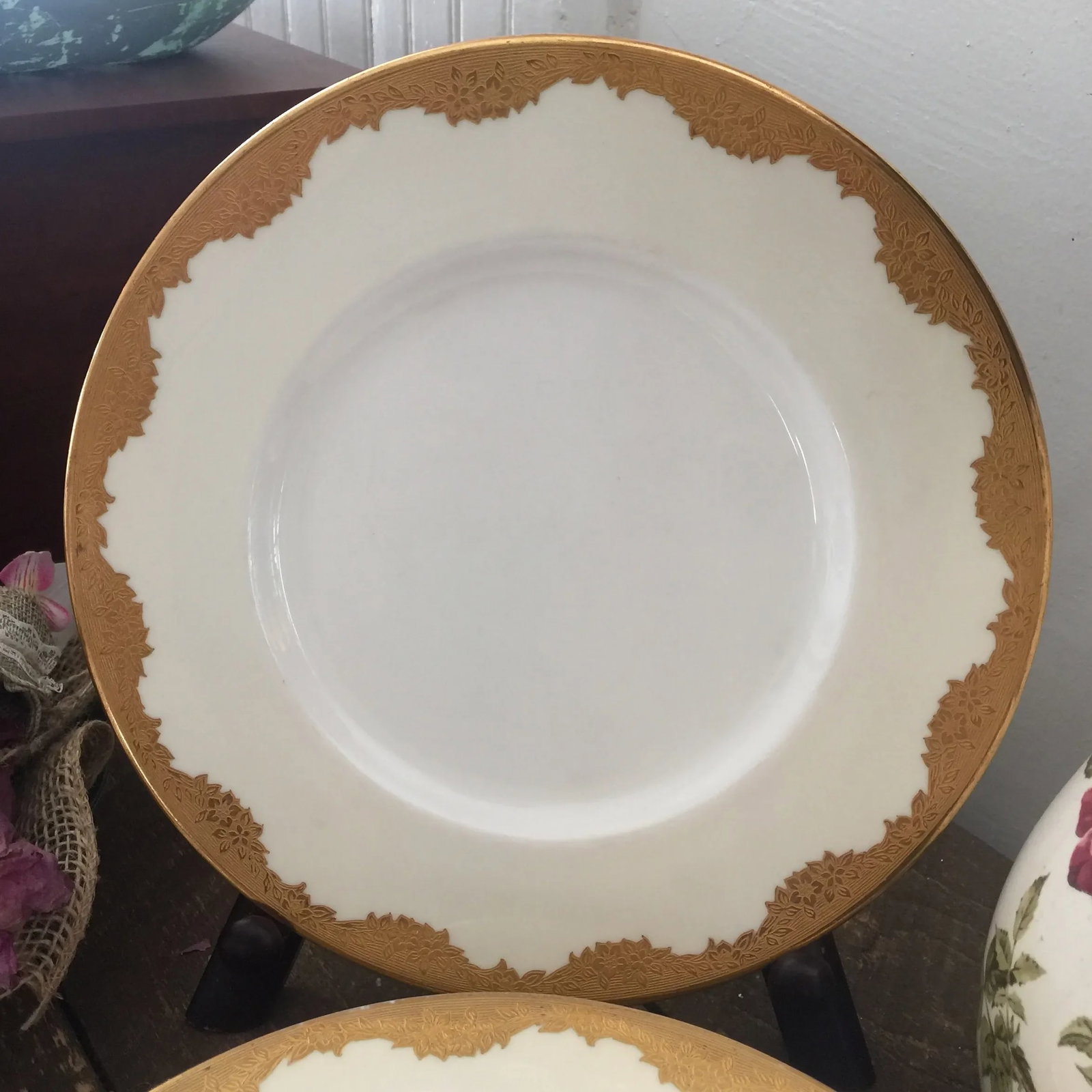 Minton Gold Encrusted Dinner Plates, Davis Collamore New York, Pattern H2564 - Set of 7 - 5