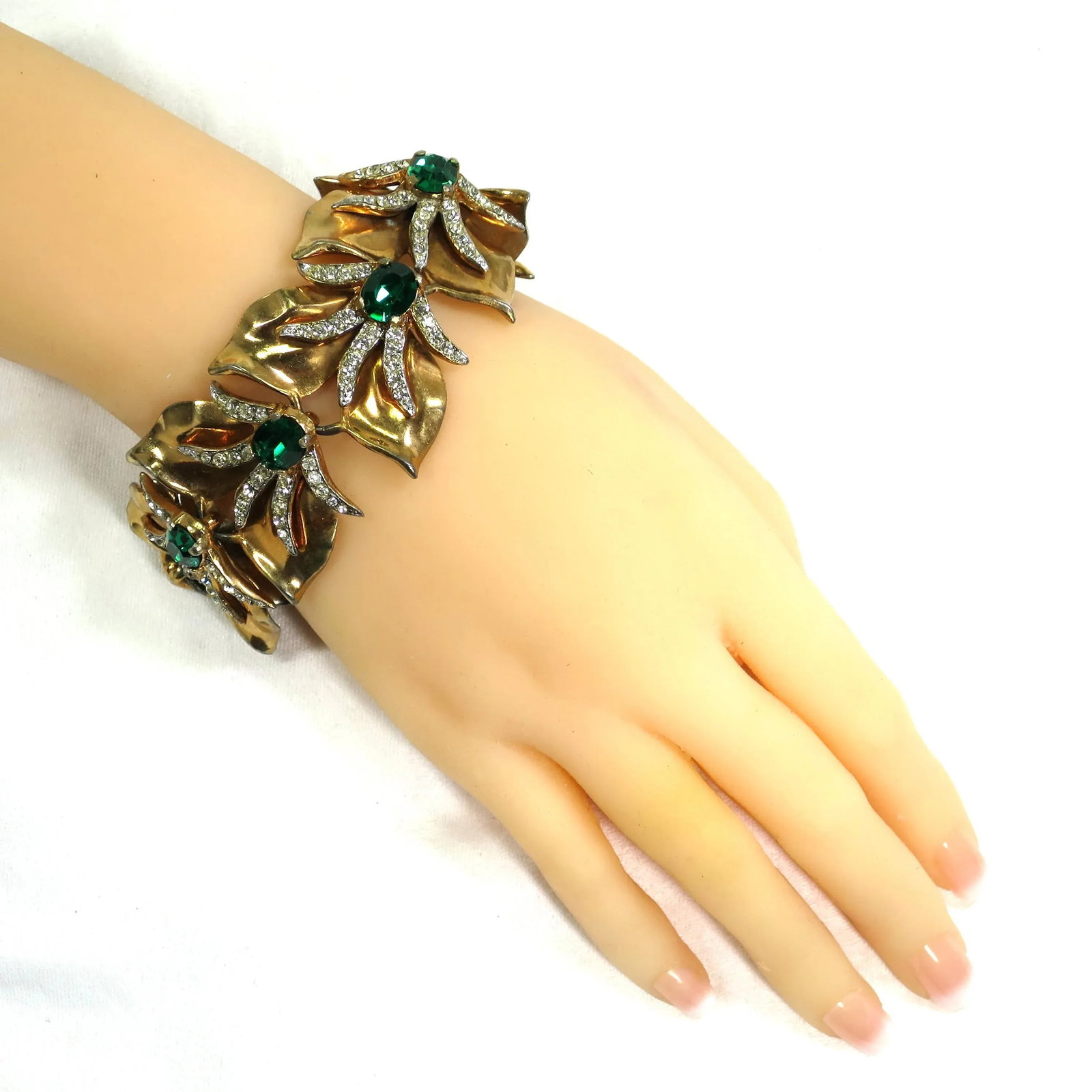 Vintage 1940s Mid-Century Modern Emerald Crystal Link Bracelet - 11