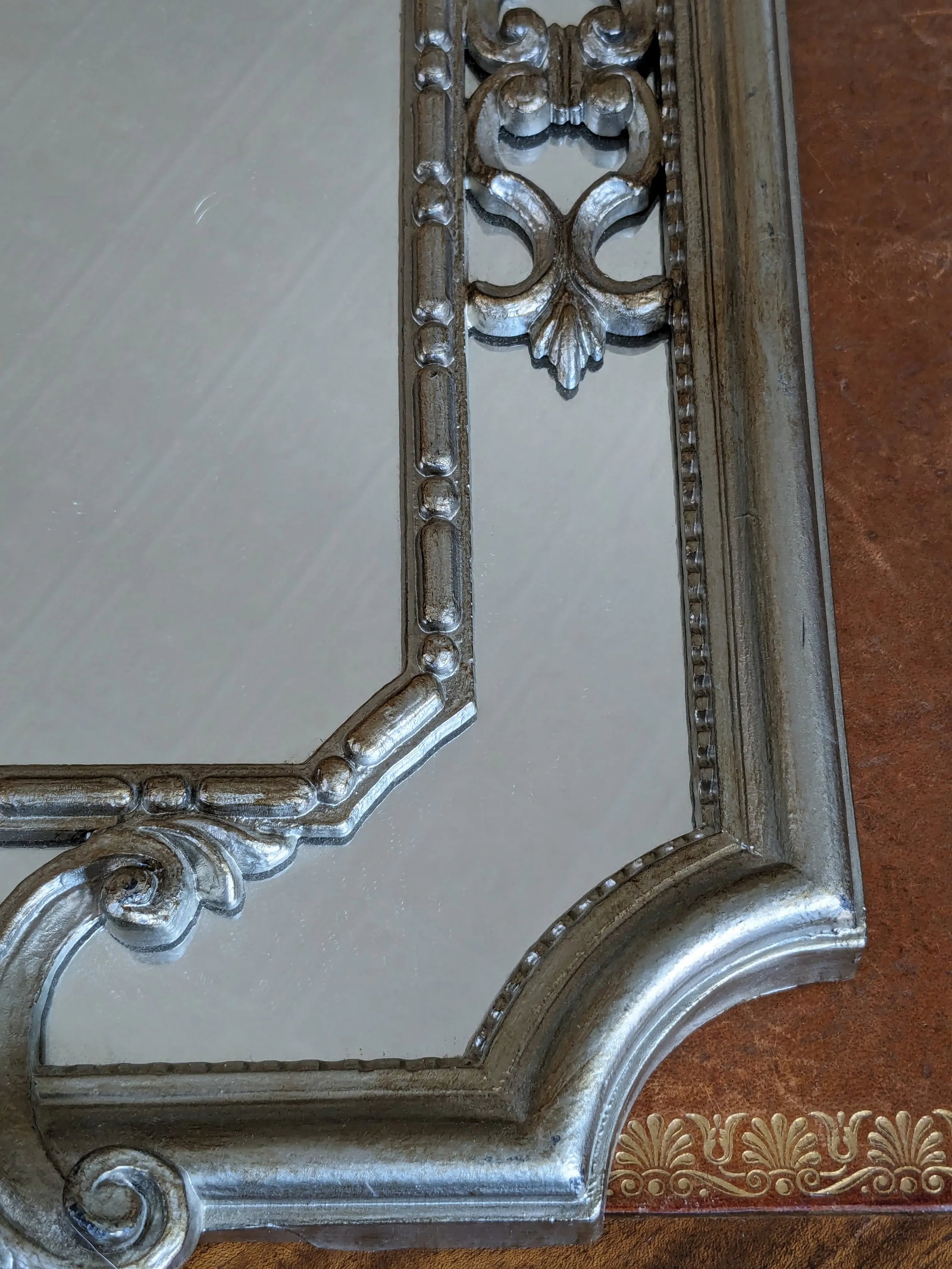 Vintage Italian Hollywood Regency Style Mirror - 7