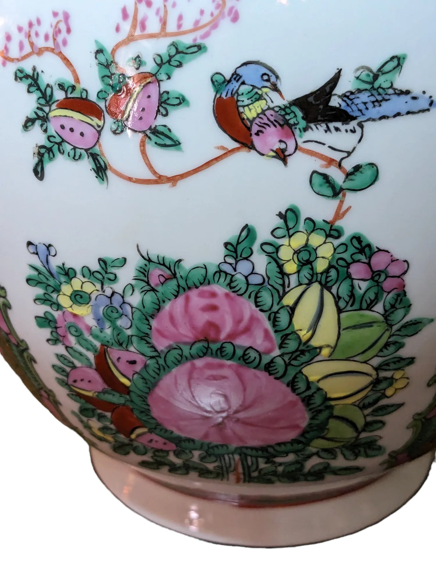 Vintage Chinese Porcelain Vase, Famille Rose, Qianlong Nian Zhi - 5