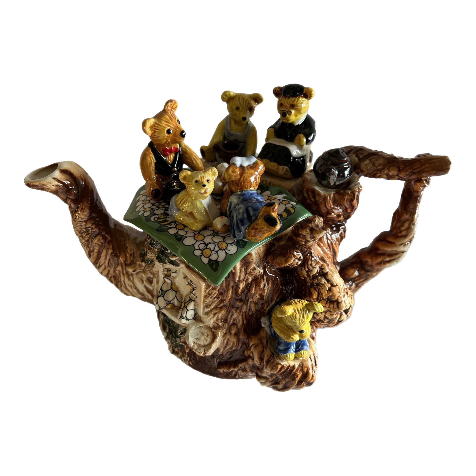 Vintage Paul Cardew's Ceramic Teapot "Teddy Bears Picnic": Paul Cardew is a world famous novelty teapot maker whose designs are highly collectible. He and his team handcrafted fanciful teapots and use the most attractive colors. His subject matter runs the