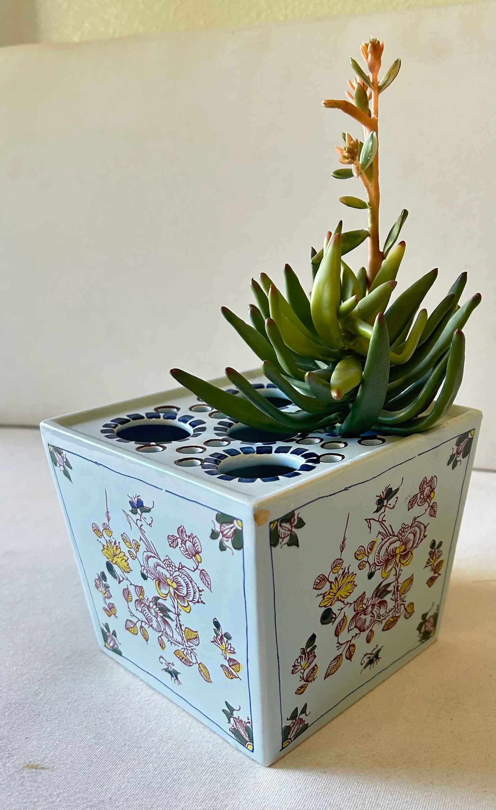 Vintage Polychrome Delft Floral Frog Vase - 7