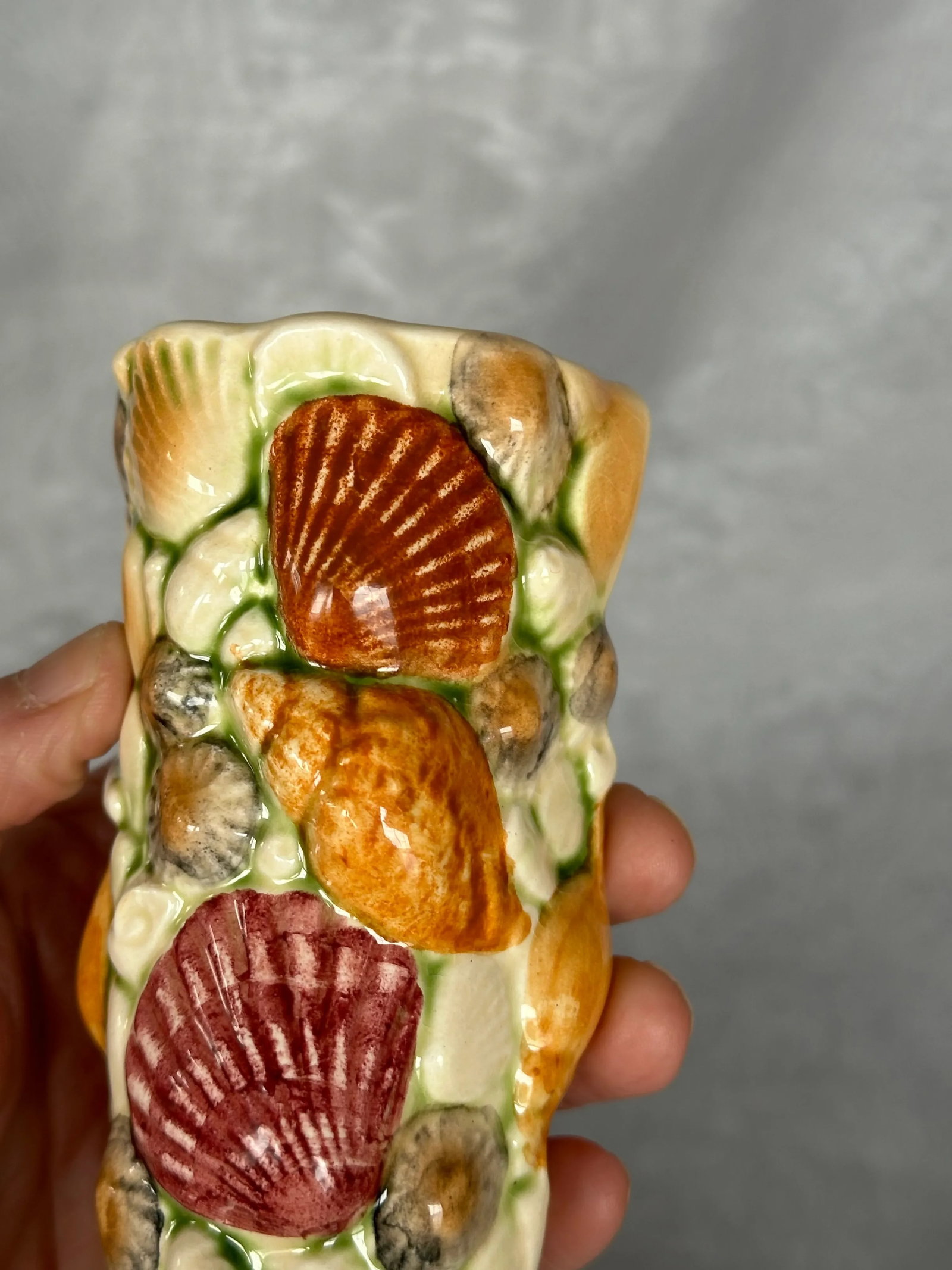English Art Pottery Seashell Vase - 7