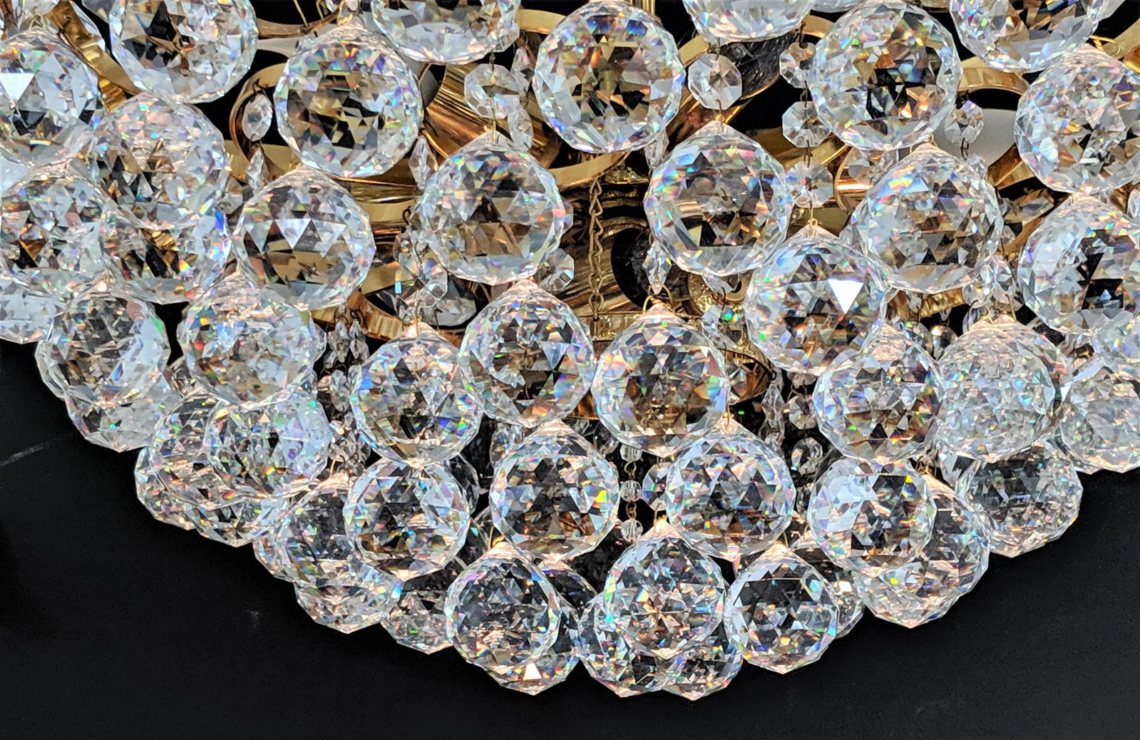 1970s Crystal and Gilt Brass Chandelier by J. L. Lobmeyr - 5