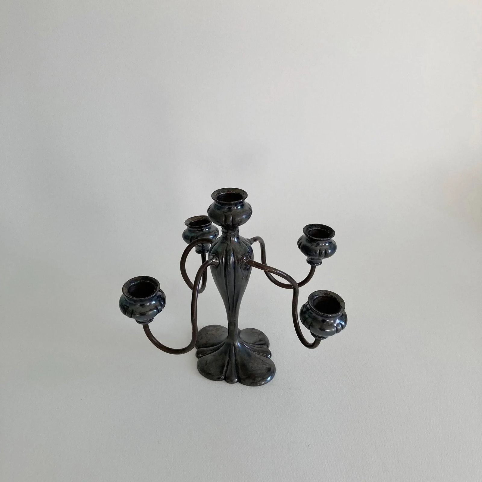 Barbour Silver Co. Art Nouveau Gothic 5 Arm Light Candelabra Quadruple Silver Plate, 1890s - 12