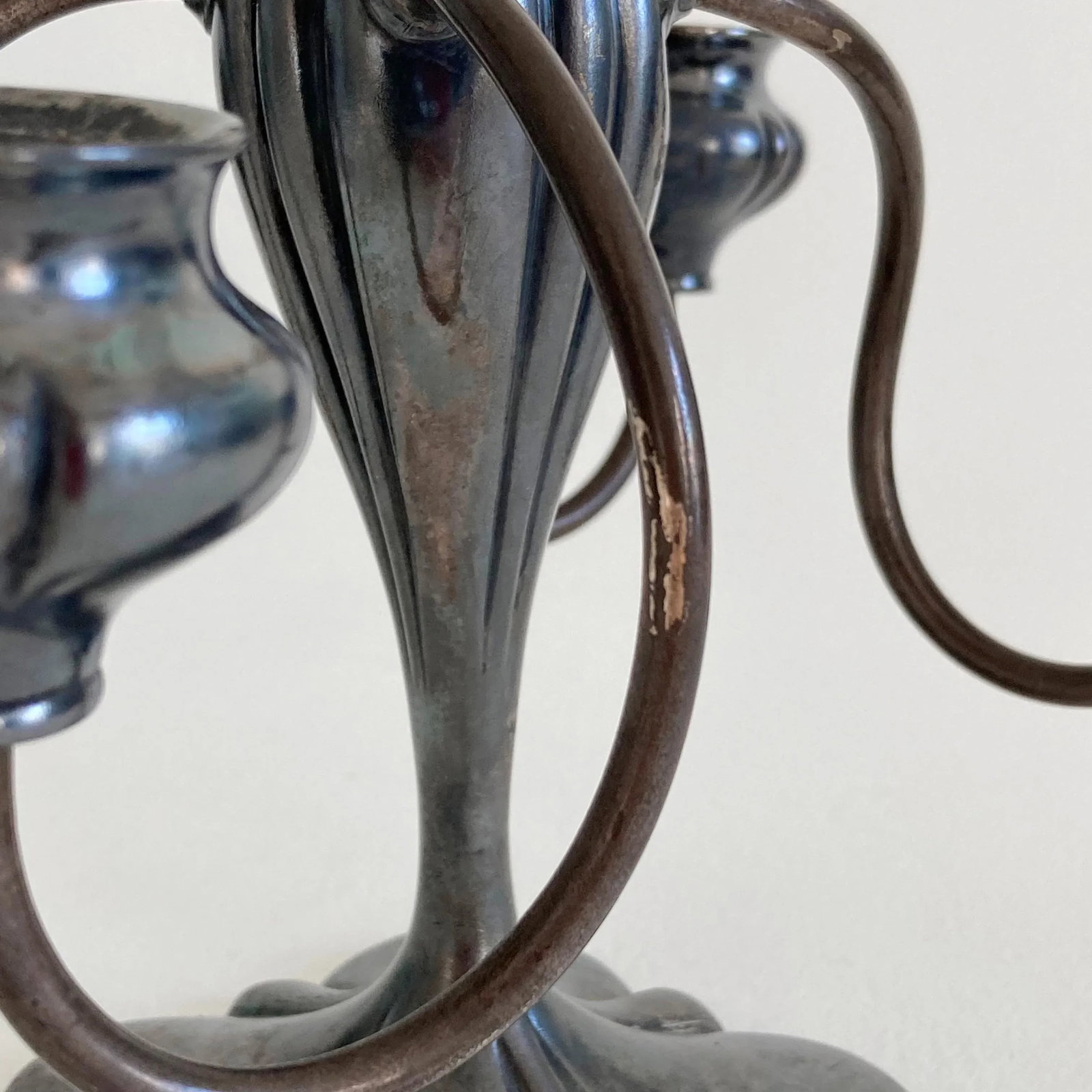 Barbour Silver Co. Art Nouveau Gothic 5 Arm Light Candelabra Quadruple Silver Plate, 1890s - 6