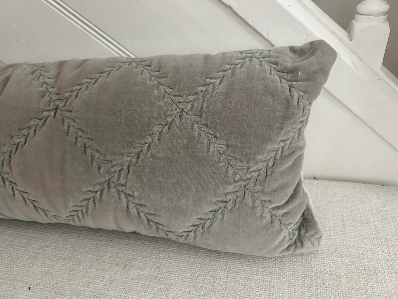Bella Notte and Linen Long Lumber Pillow in Sterling - 10
