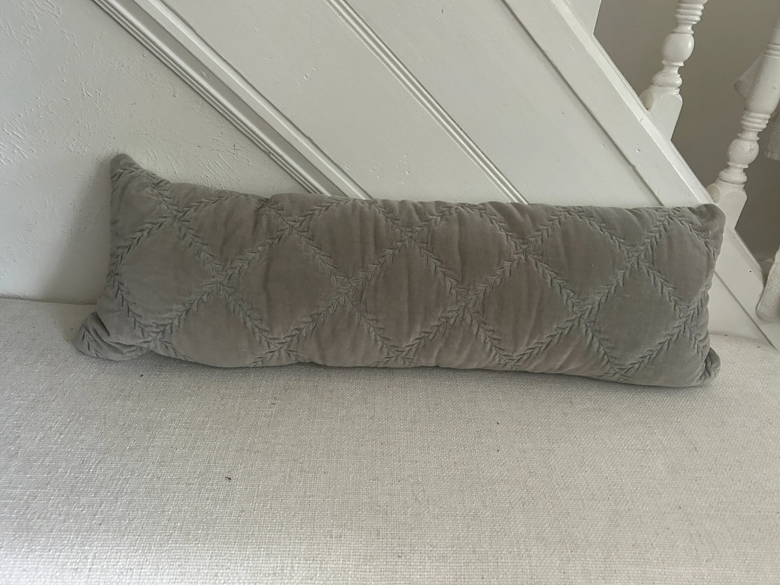 Bella Notte and Linen Long Lumber Pillow in Sterling - 9