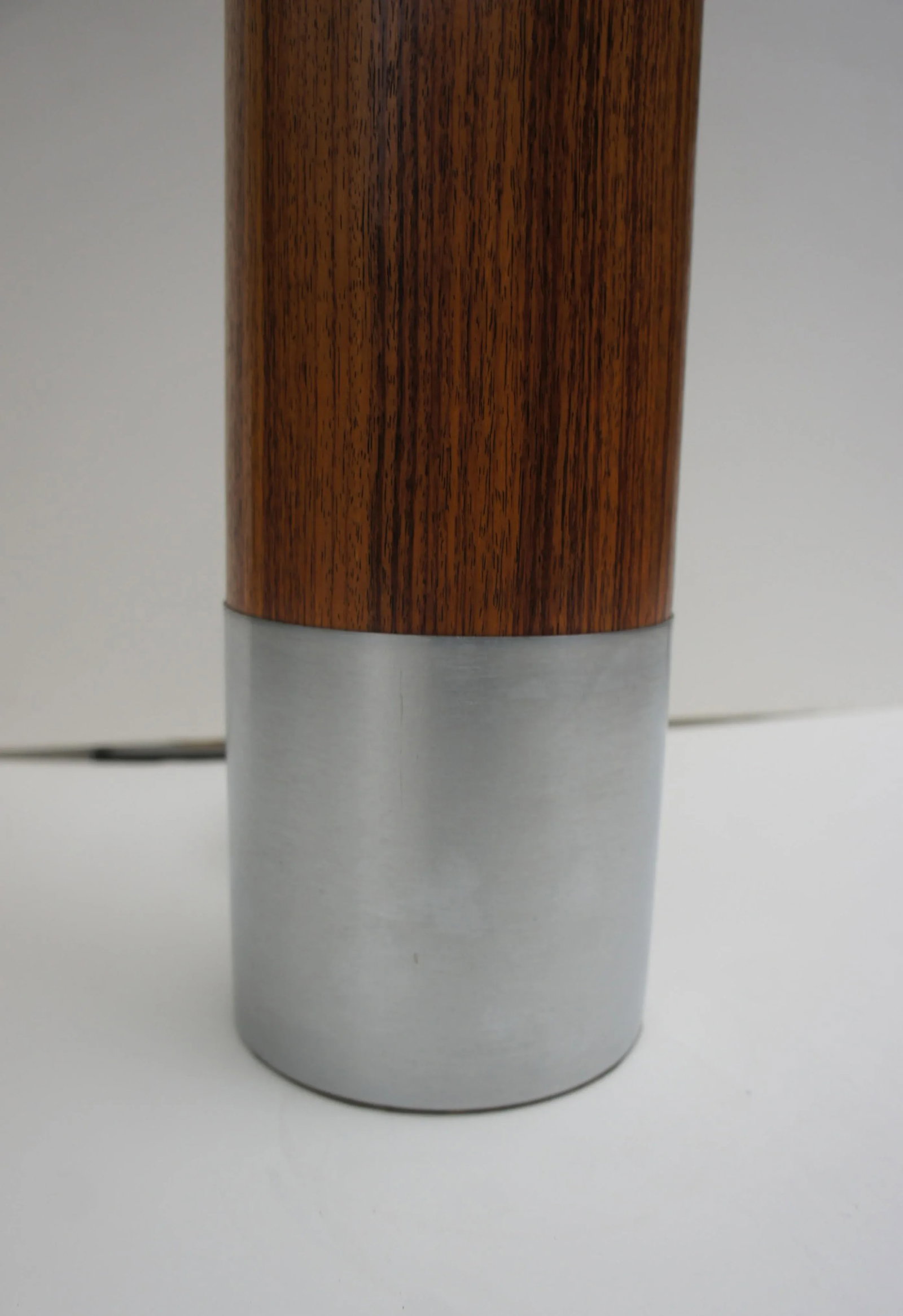 1970s Mod Lightolier Column Table Lamp - 7