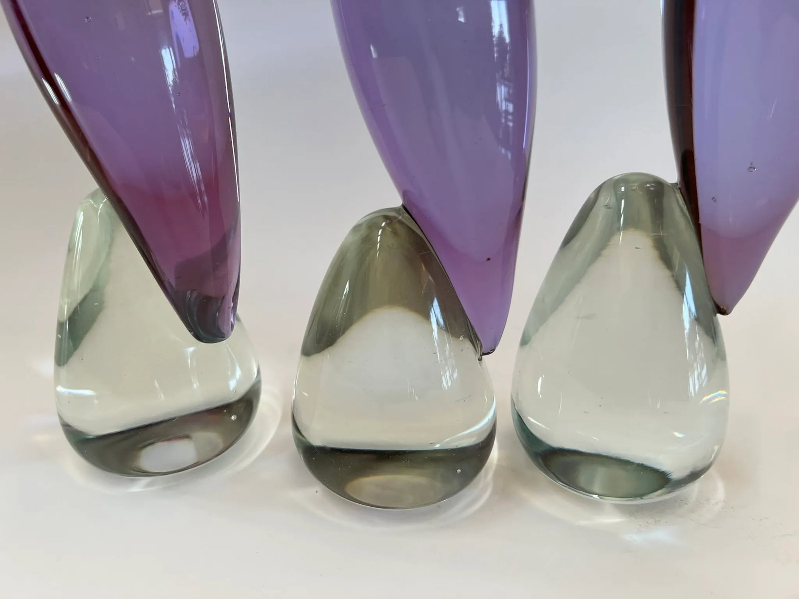 Set of Three Vintage Lavendar Glass Flamingos in Murano Style - 10