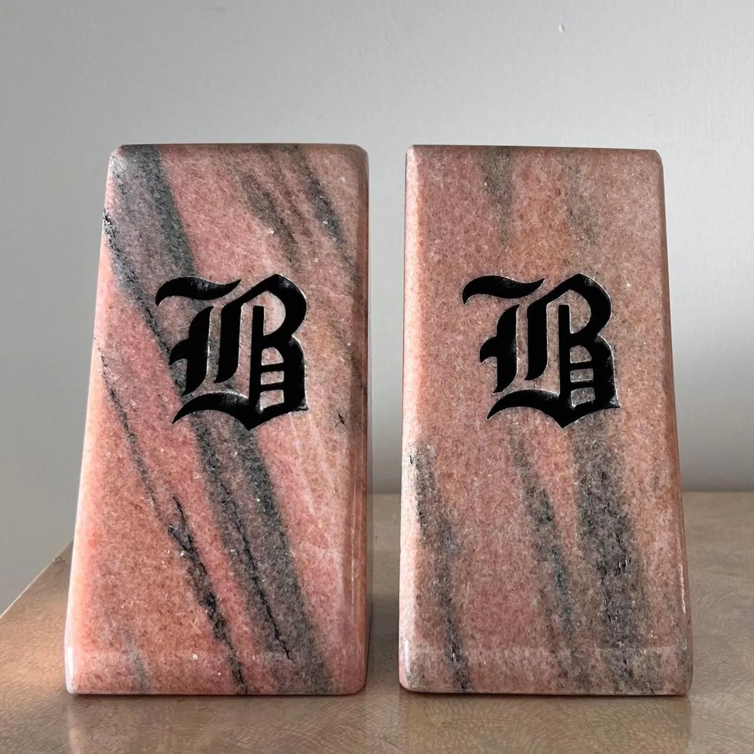Vintage Pink Marble Bookends With Etched Gothic "b", Late 20th Century - a Pair - 3