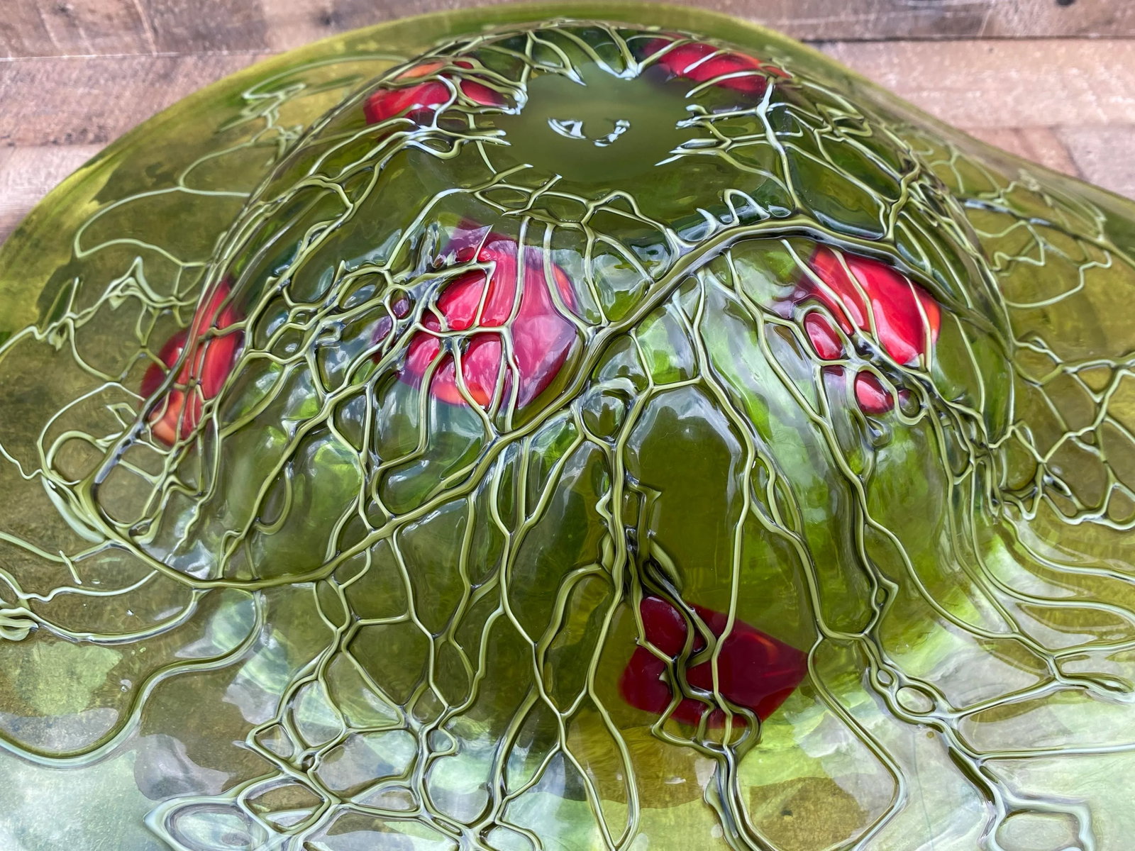 Vintage Italian Murano Green and Red Hat Vase - 7