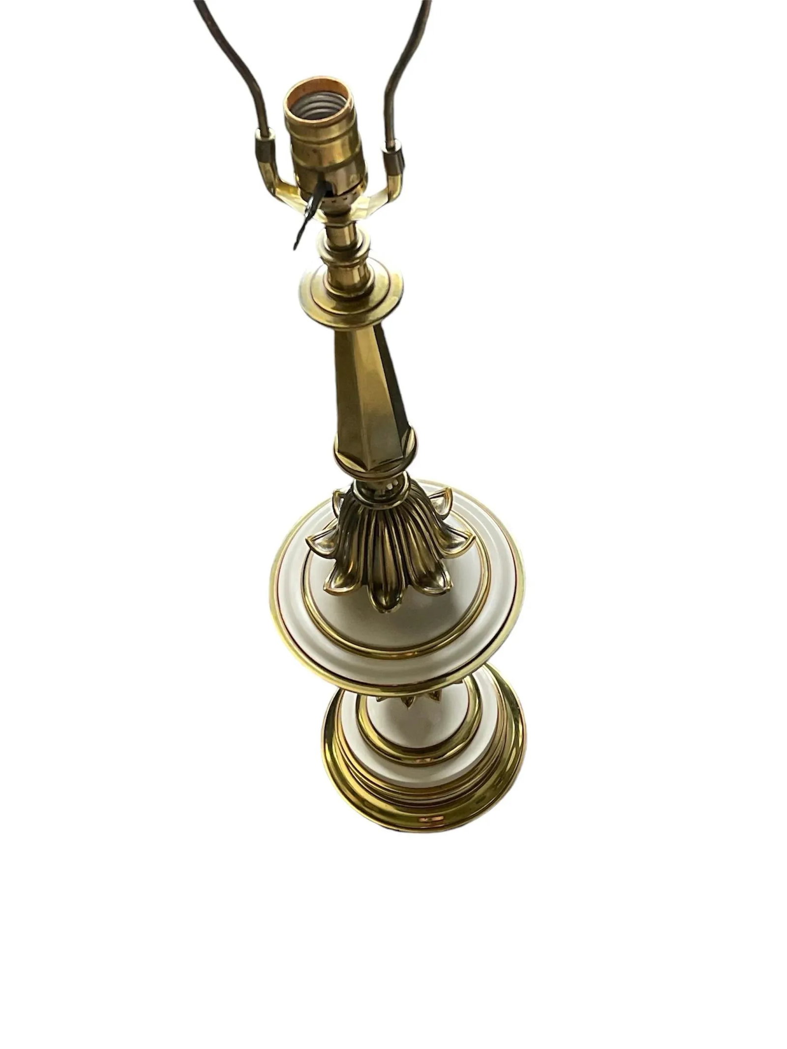 Vintage Hollywood Regency Enamel and Brass Table Lamps Attributed to Tommi Parzinger Stiffel - a Pai - 8