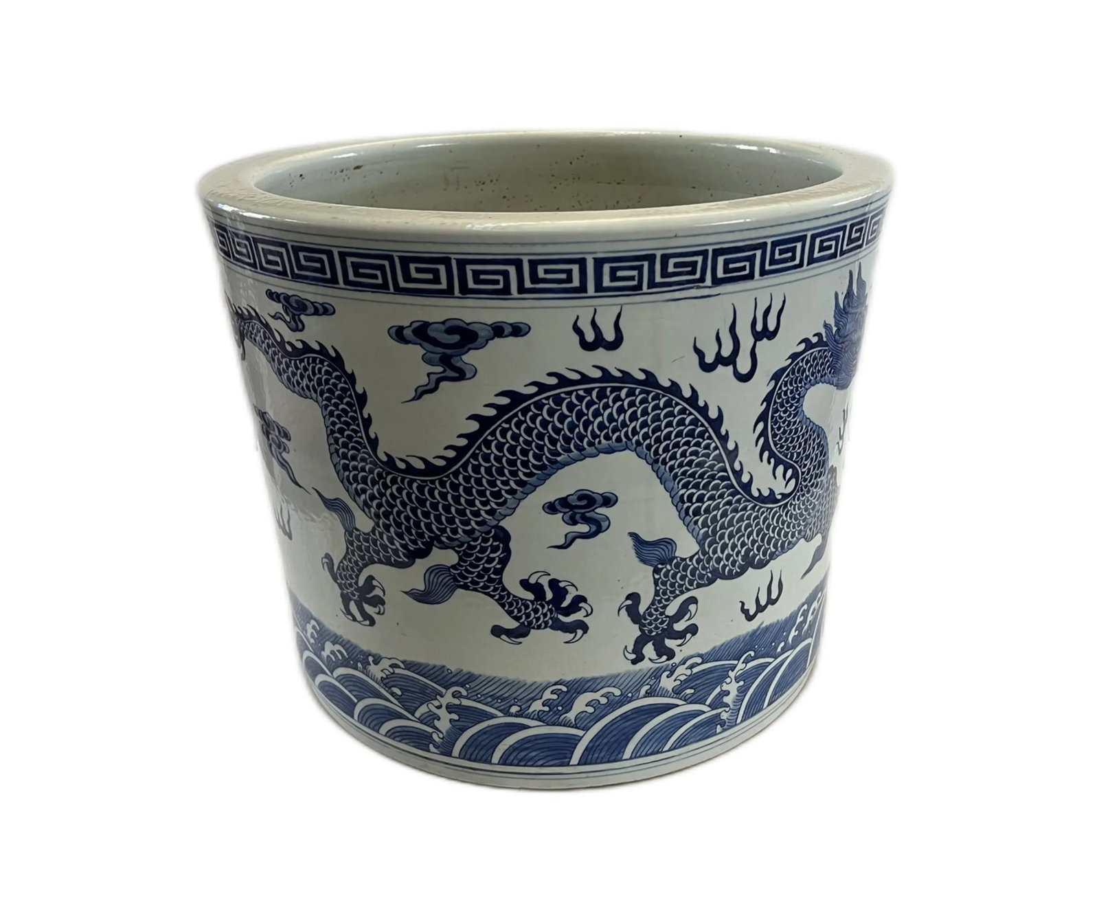 Large Early 20th Century Blue and White Ming Dynasty Style Planter With Dragons - 4