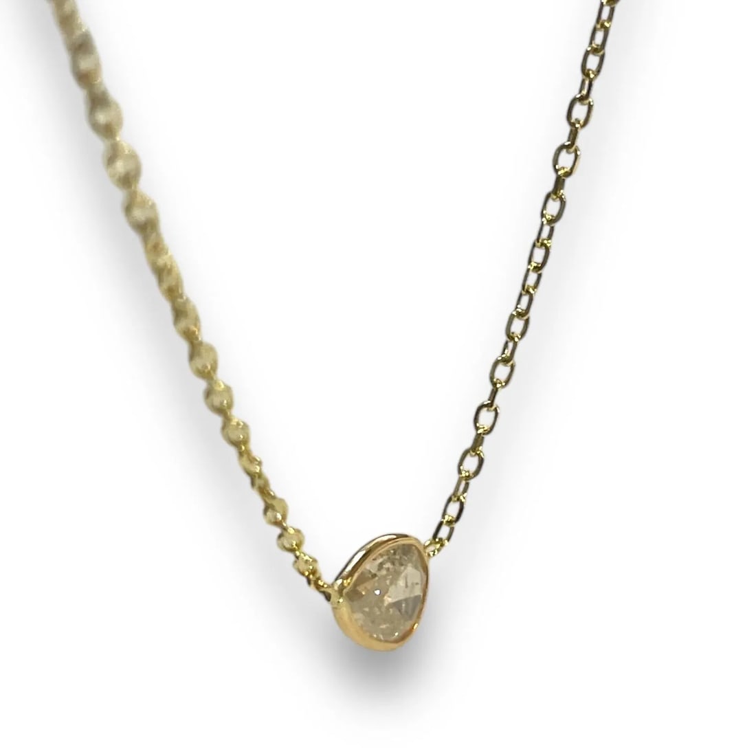Radiant 14k Yellow Gold 0.73ct Pear Natural Diamond Bezeled Necklace - 6