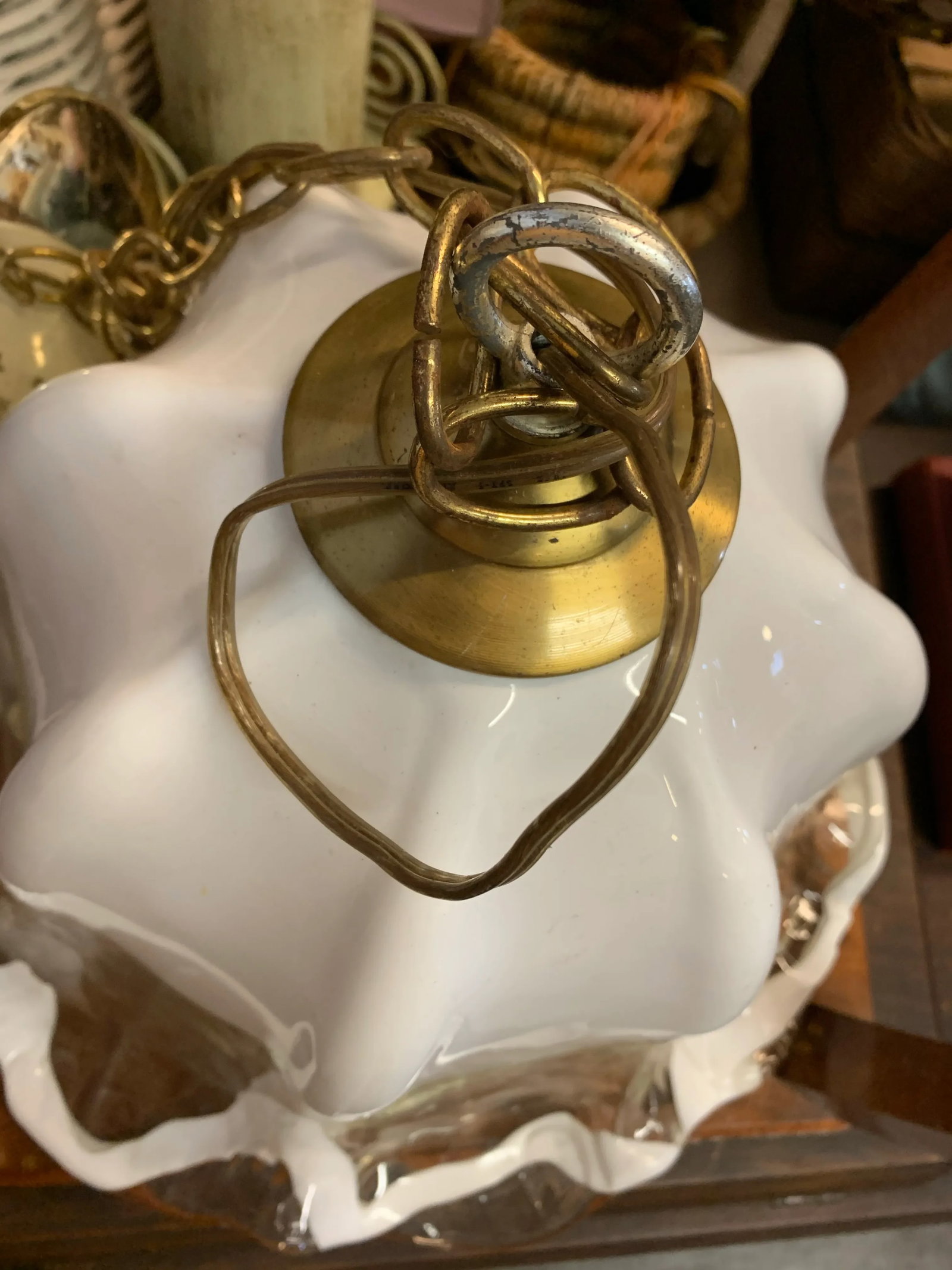 1970s Murano Style Glass Tulip Pendant Lamp With Ribbon Fluted Edges - 2