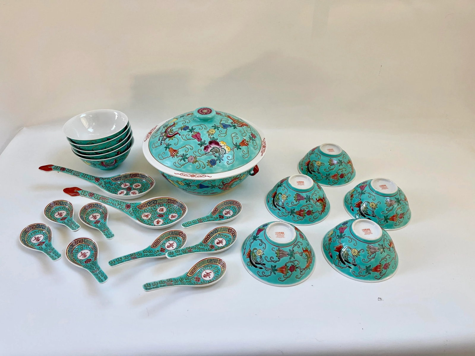 Turquoise Famille Rose Soup Tureen & Bowls Serving Set - Set of 21 - 2