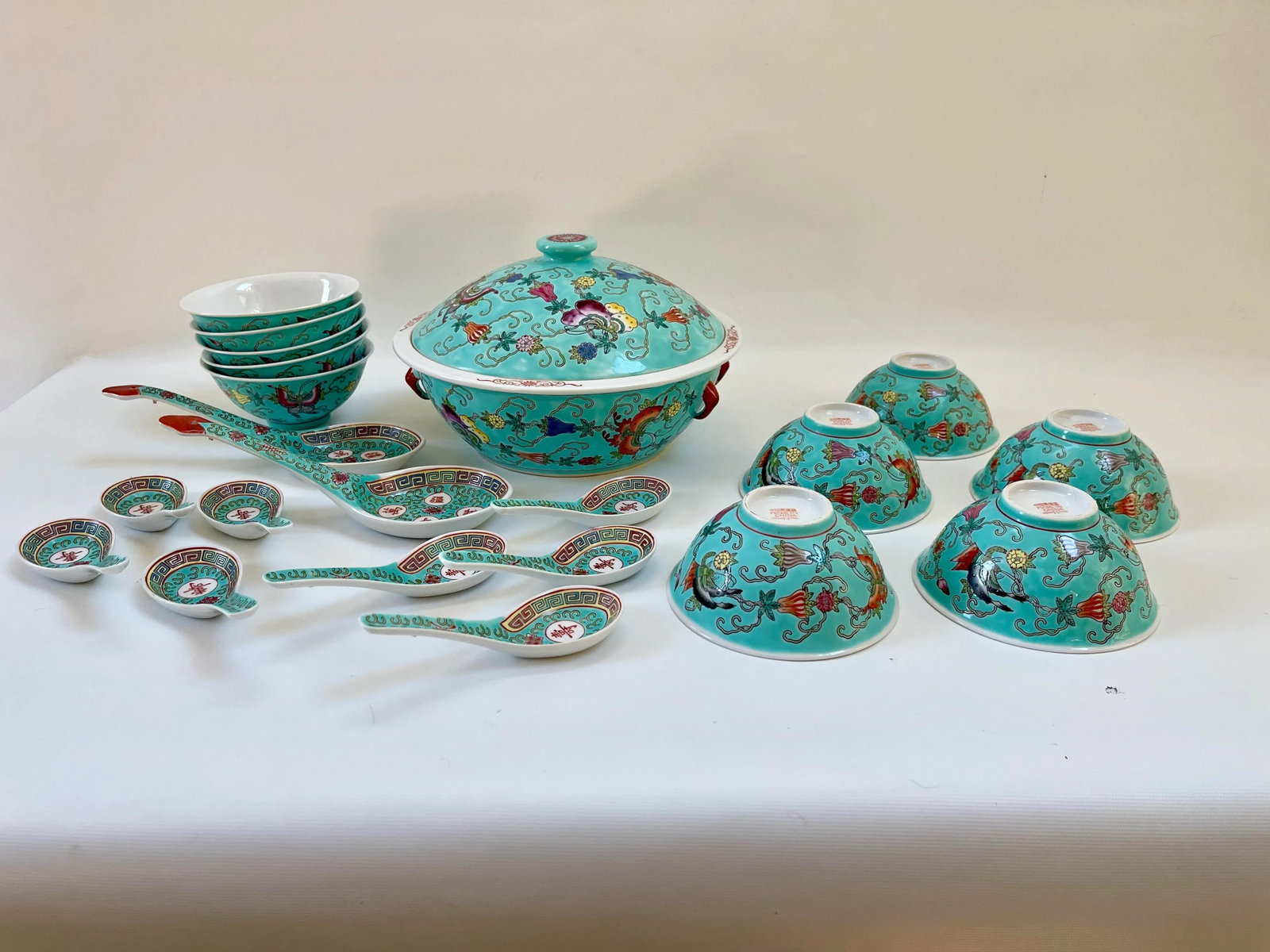 Turquoise Famille Rose Soup Tureen & Bowls Serving Set - Set of 21 - 4