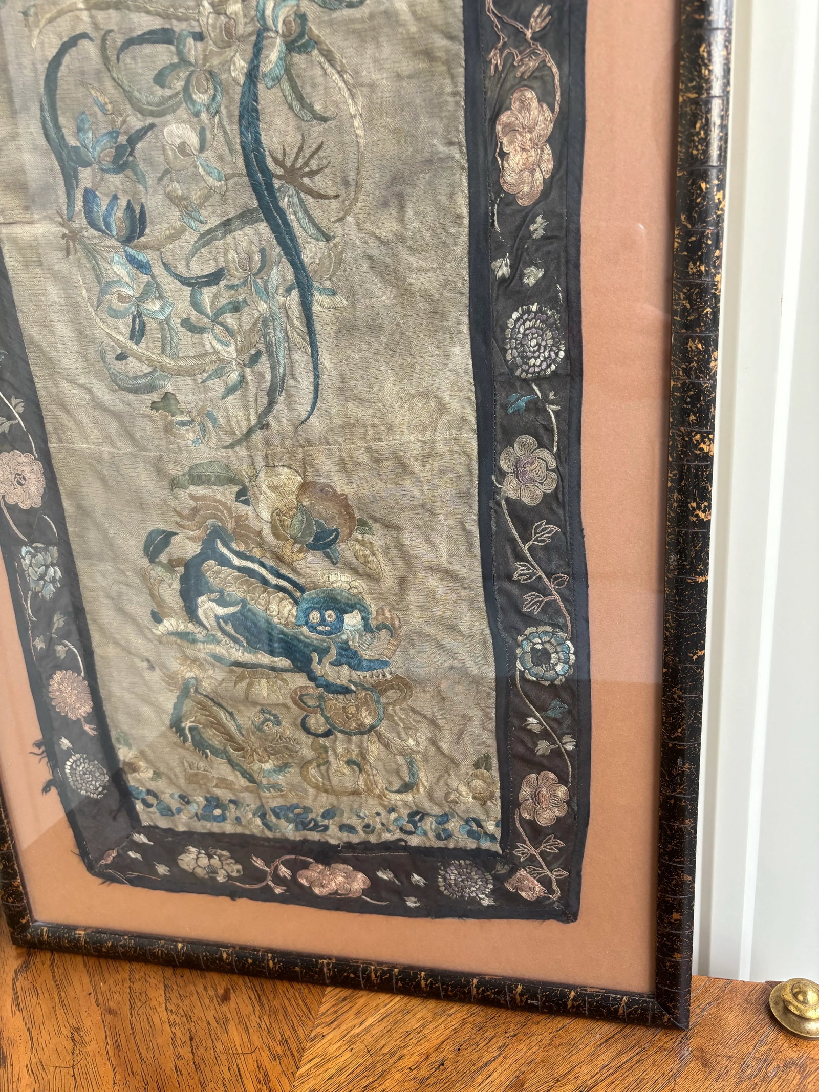 Vintage Embroidered Chinese Dragon Silk Tapestry Textile Art in Tortoise Frame - 4