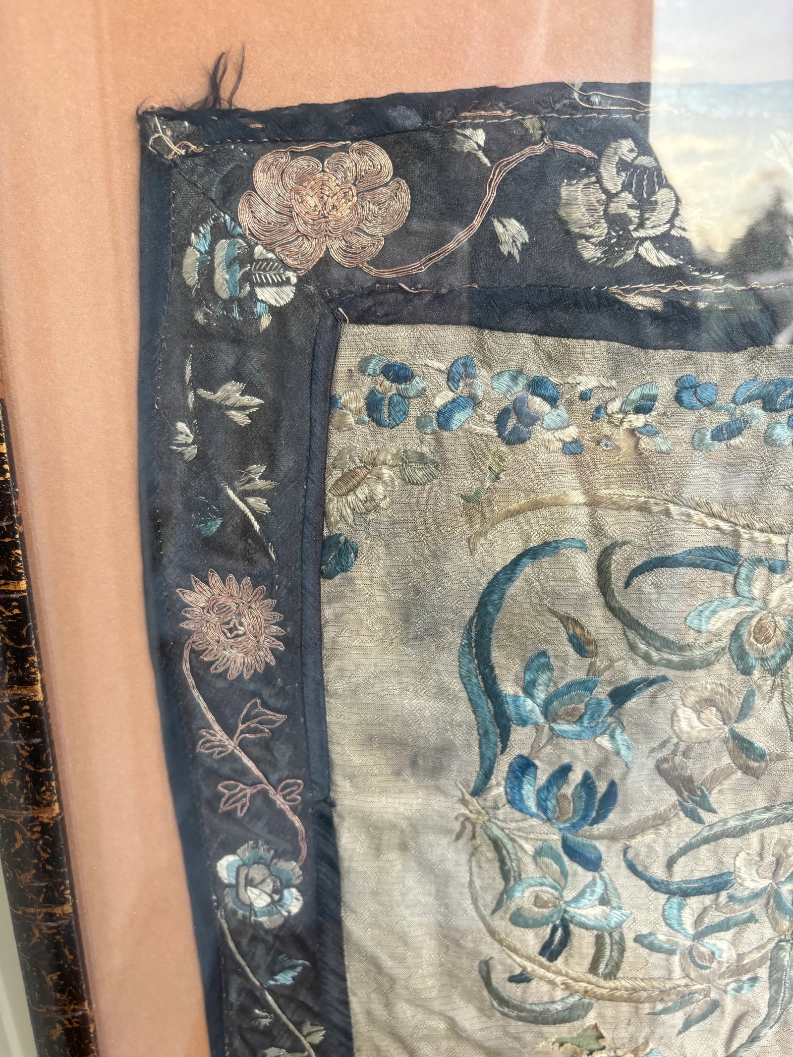 Vintage Embroidered Chinese Dragon Silk Tapestry Textile Art in Tortoise Frame - 8