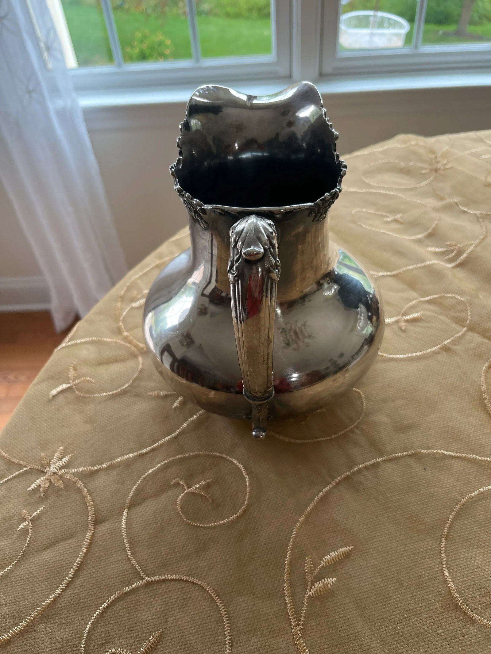 19th Century Reed and Barton Silver Plated Water Pitcher - 4