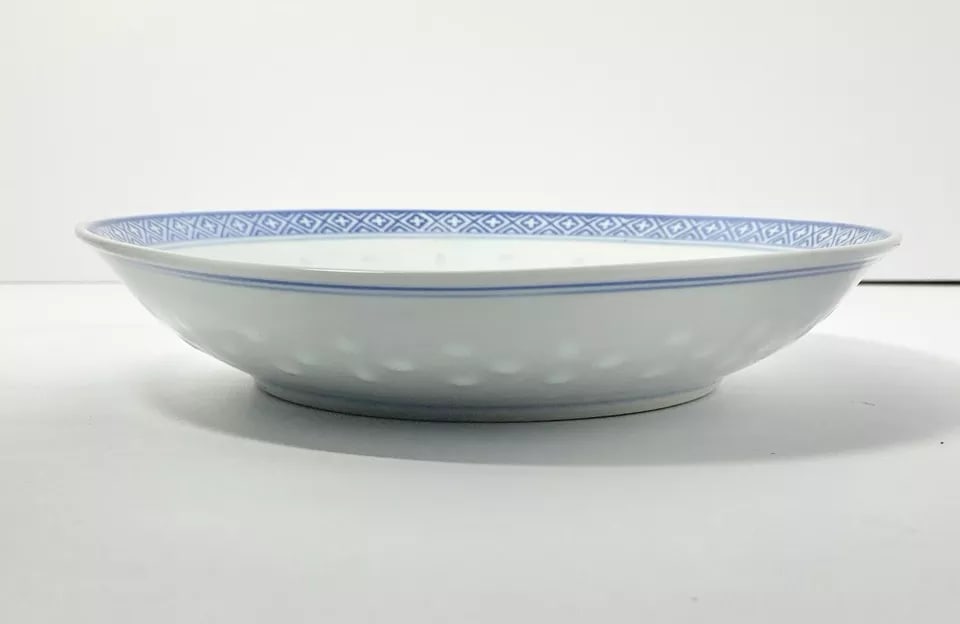 1970s Tienshan "Rice Flower" 42-Piece Porcelain Dinnerware Set - 4