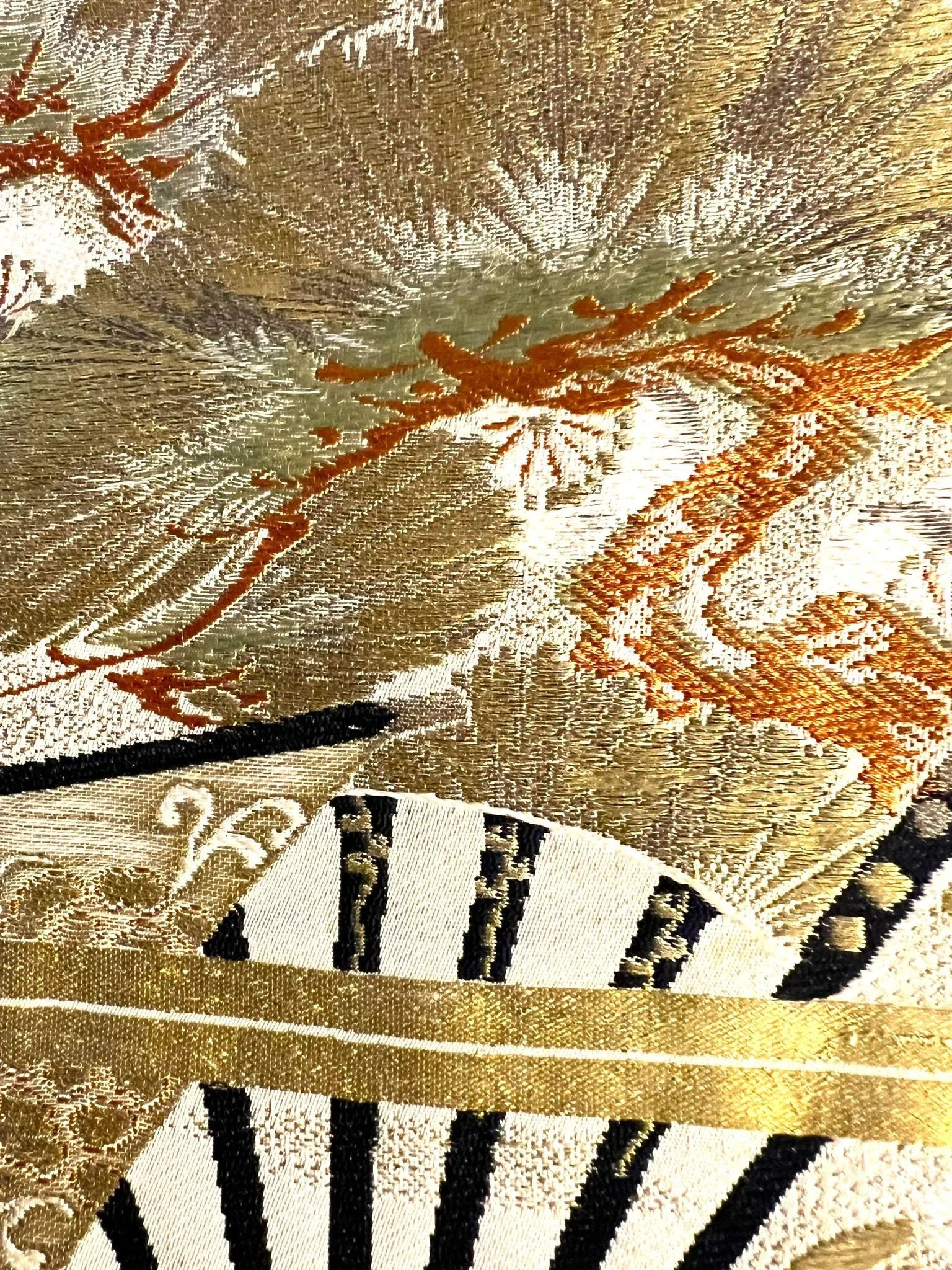 Early 20th Century Japanese Maru Obi With Fan Designs - 10