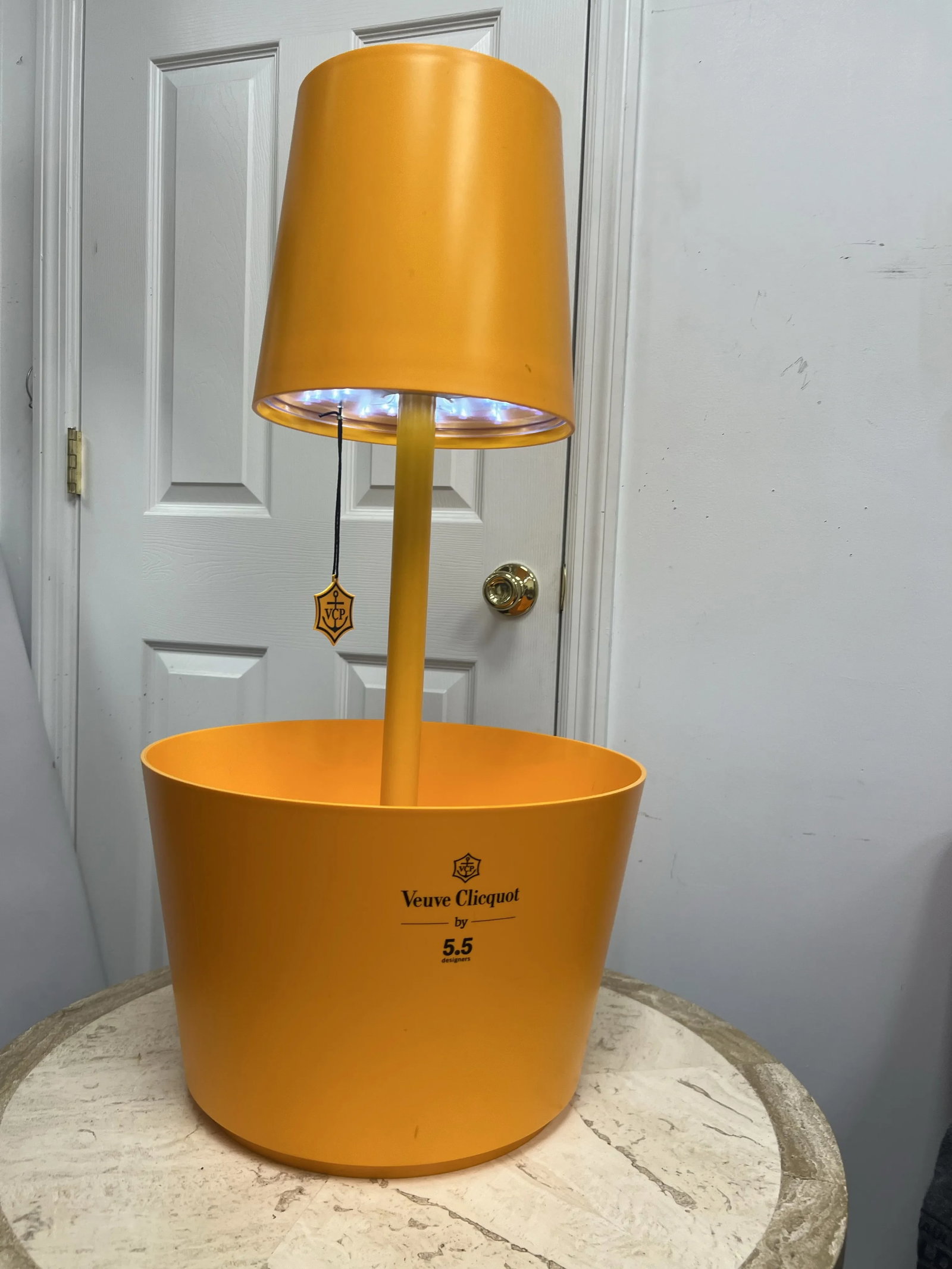 French Veuve Clicquot Ponsardin Champagne Cooler, Ice Bucket With Table Lamp. - 9